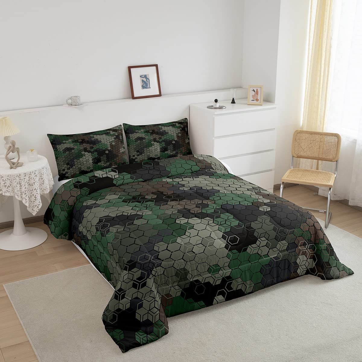 Army Camouflage Comforter Set Full Size - Honeycomb Camo Bedding for Teens, Adults, Kids - Green & Brown Geometric Duvet Cover with Pillowcases - Perfect for Boys & Girls Bedroom Decor, Camping Themed Rooms, and Military Style Home Design