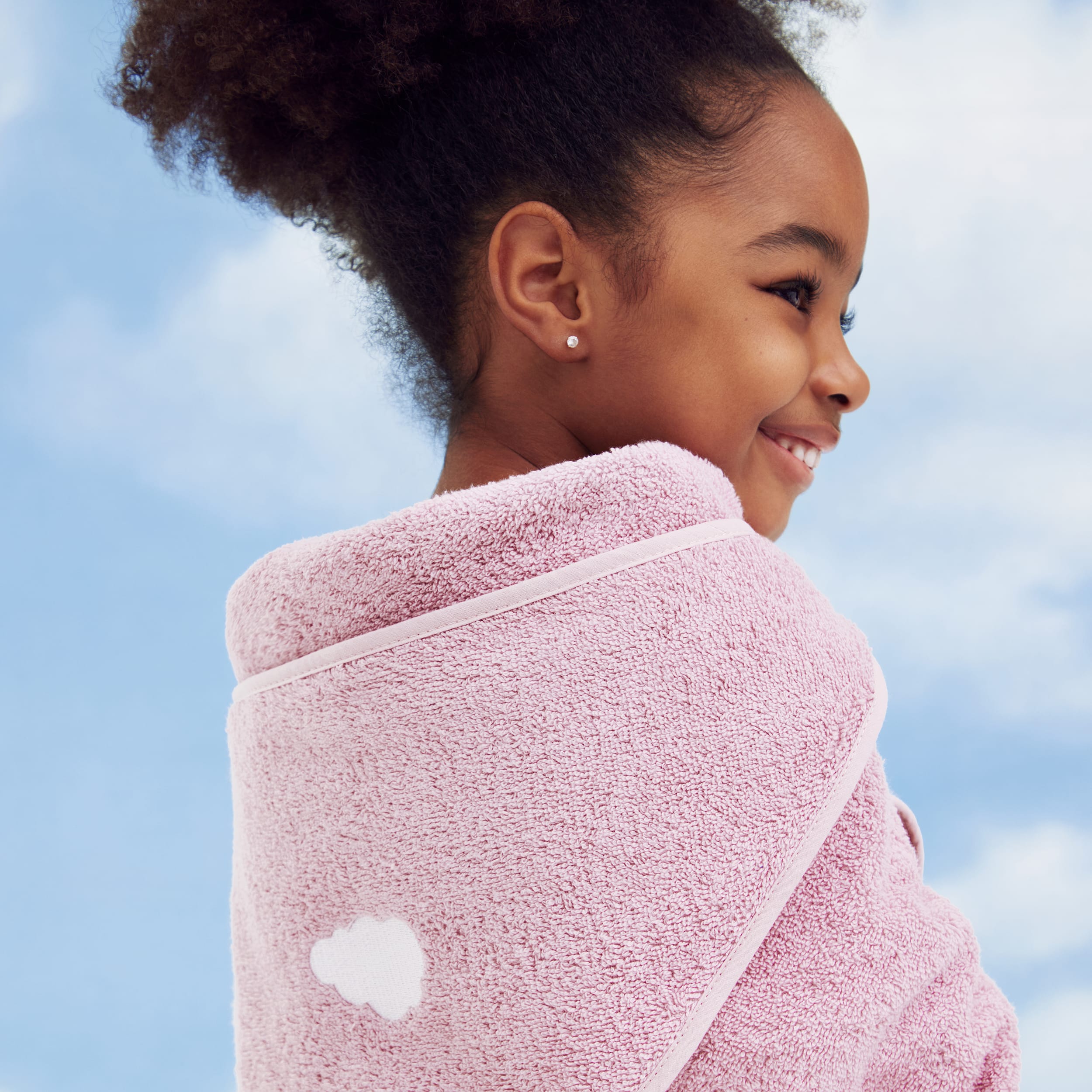 Soft and Absorbent Hooded Bath Towel for Adults & Kids - Cozy Spa, Beach, and Pool Accessory - Perfect for Bath, Swimming, and Lounging