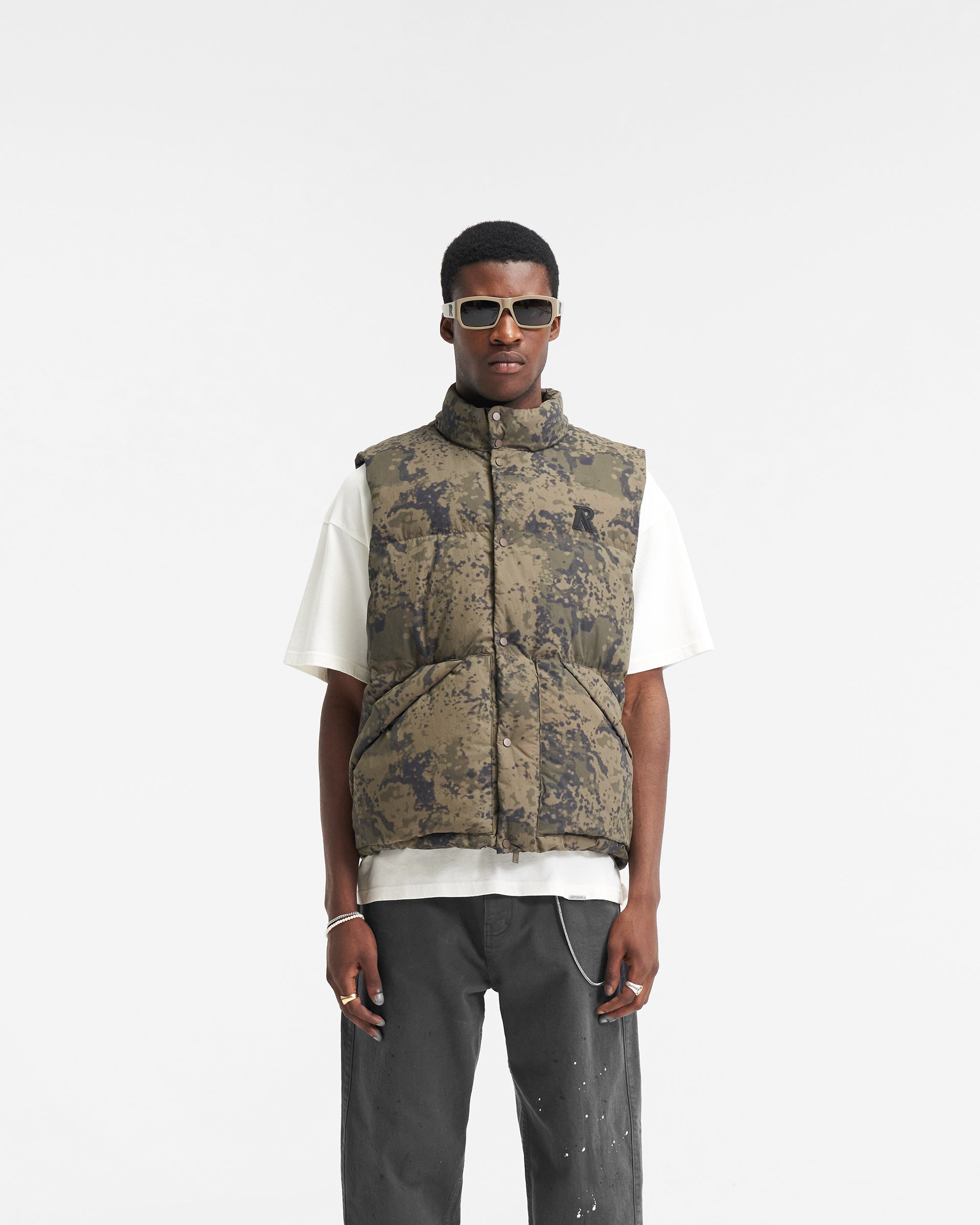 Men's Camo Puffer Vest - Lightweight Insulated Winter Jacket for Outdoor Hiking, Hunting & Casual Wear