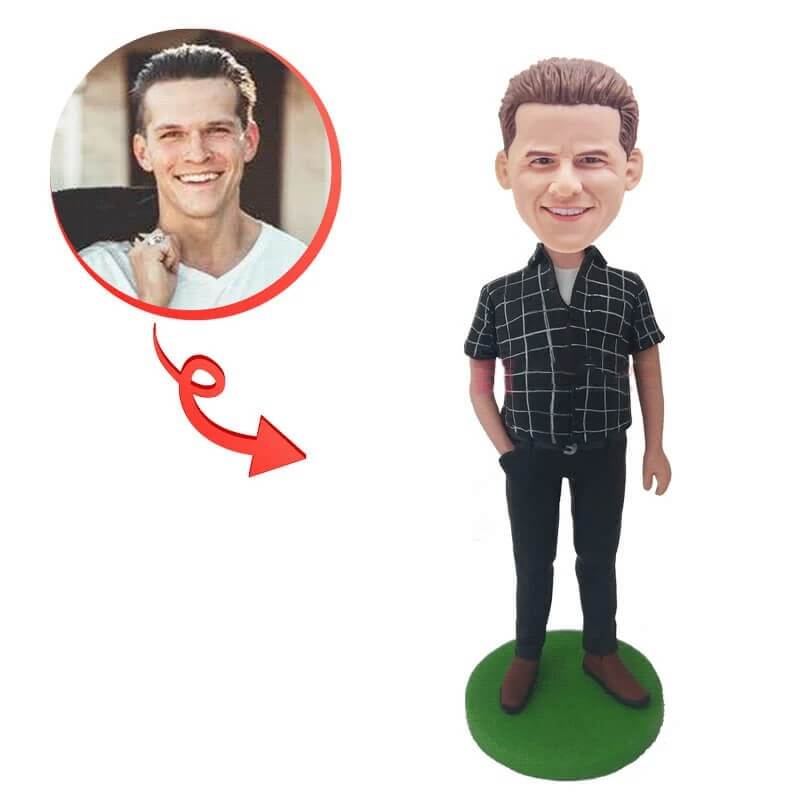 Custom Personalized One-Handed Pocket Bobblehead for Men - Fun Desk Toy, Car Dashboard Decoration & Office Stress Reliever Gift