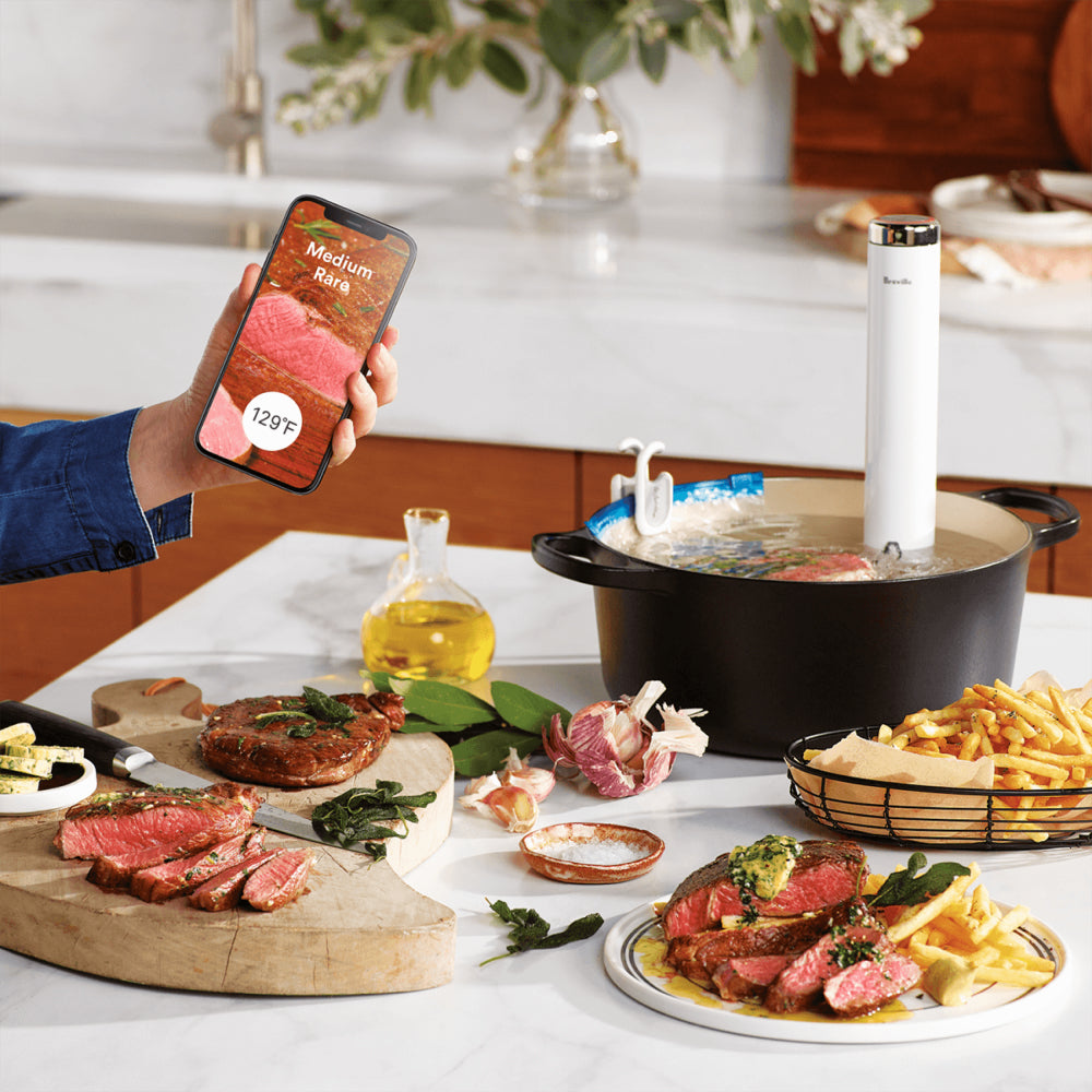 Breville Joule Turbo Sous Vide Precision Cooker BSV600PSS - Professional Immersion Circulator for Perfect Steak, Chicken & Fish - Ideal for Home Chefs & Restaurant Use