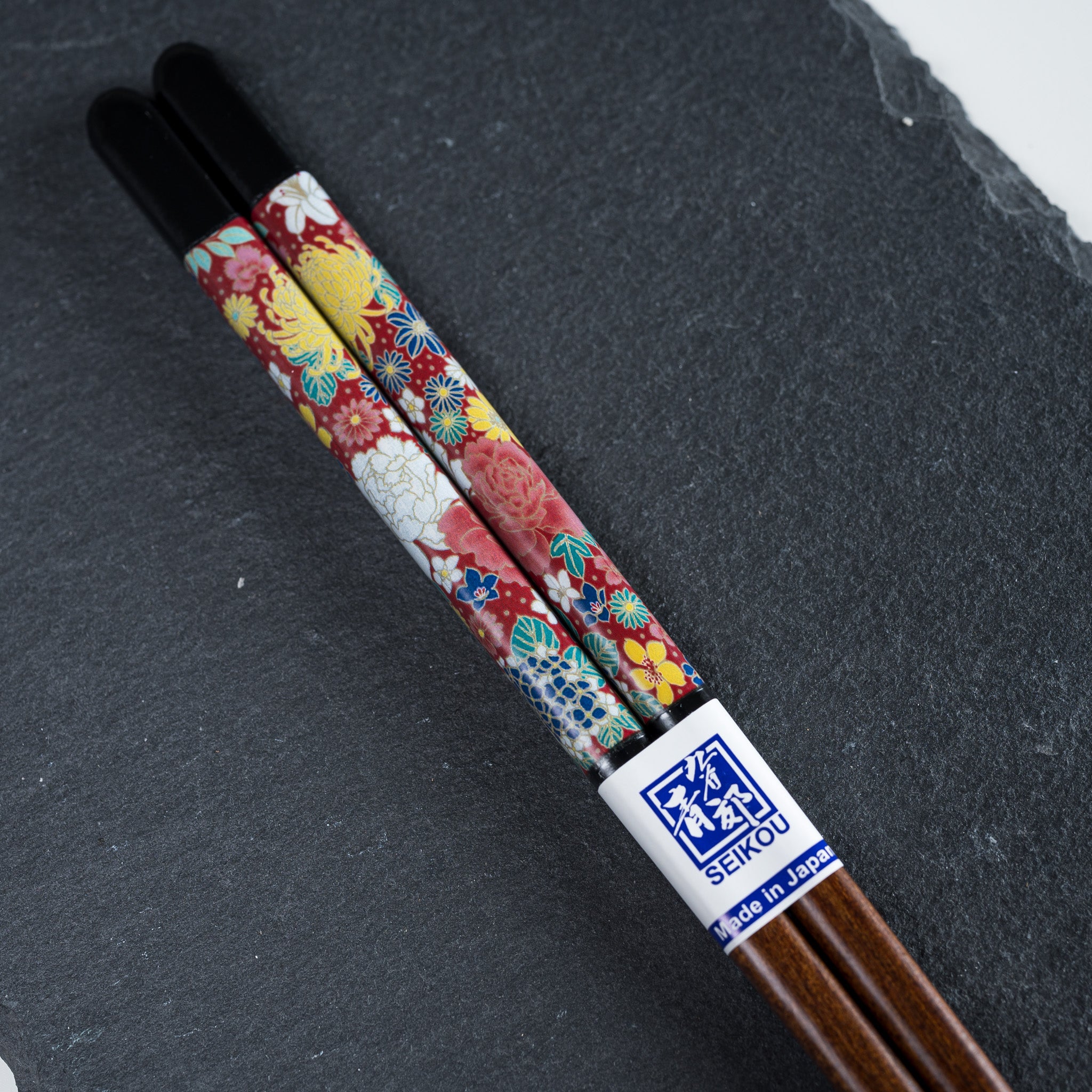 Premium Kutani Design x Wakasa Lacquered Chopsticks - Black 23cm Handcrafted Japanese Chopsticks for Sushi, Ramen & Asian Dining - Elegant Gift Set