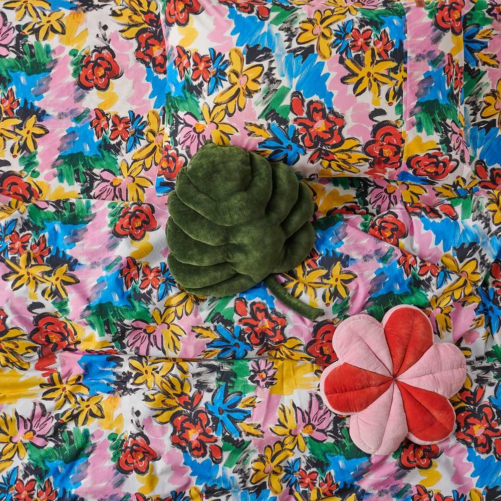 Rio Floral Cotton Fitted Sheet - Queen Size, Soft Breathable Bed Sheet Set with Deep Pockets - Perfect for Home, Hotel, and Dorm Room Decor