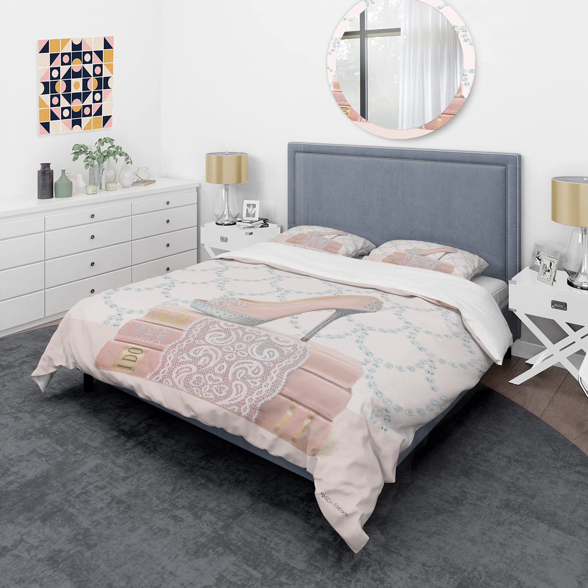 DesignQ Fashion and Glam Shoes II Pink Traditional Duvet Cover Set Queen Size - 3 Piece All Season Luxury Bedding Set for Master Bedroom & Guest Room Decor