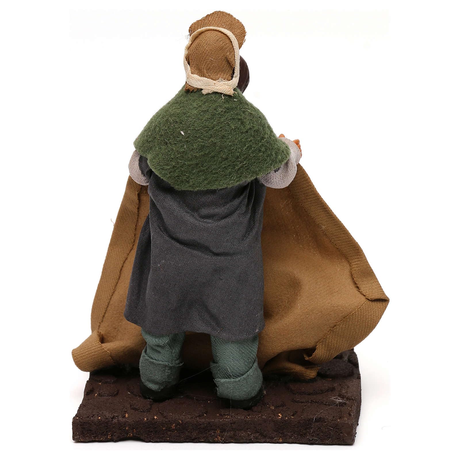 10cm Neapolitan Nativity Scene Figurine - Man Covering Wife and Baby - Perfect for Christmas Decorations, Home Nativity Displays & Holiday Collectibles