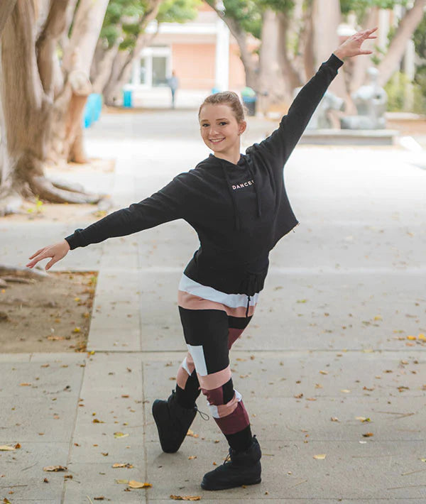 Trendy Embroidered Crop Hoodie for Dancers - Perfect for Dance Practice, Performances & Streetwear Fashion