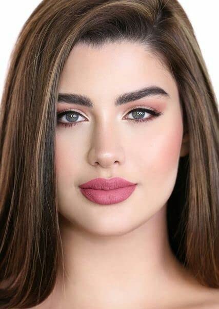 Professional Compact Powder Makeup - Waterproof & Long-Lasting for Flawless Coverage | Perfect for Daily Wear, Special Occasions & On-The-Go Touchups