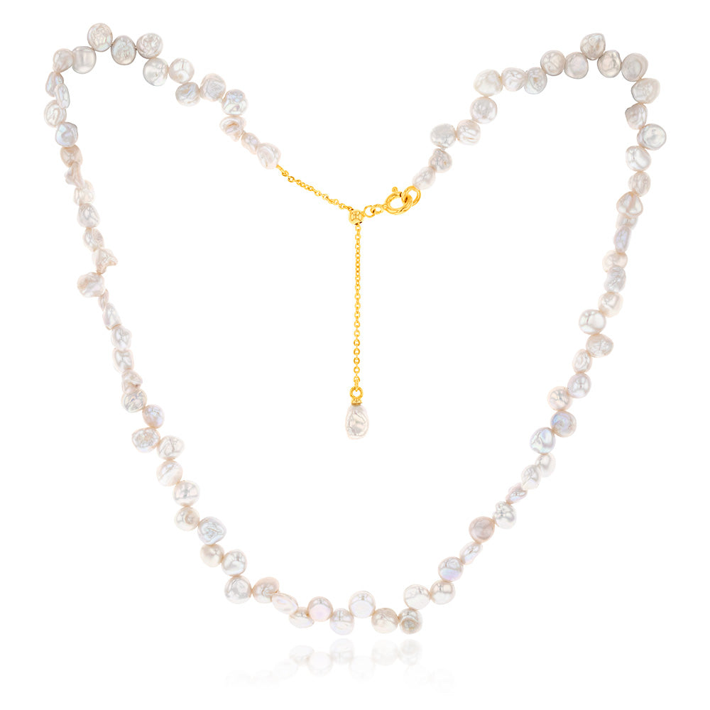 45cm Freshwater Pearl Keshi Strand Necklace with Gold Plated Clasp - Elegant Gift for Women, Perfect for Weddings & Special Occasions