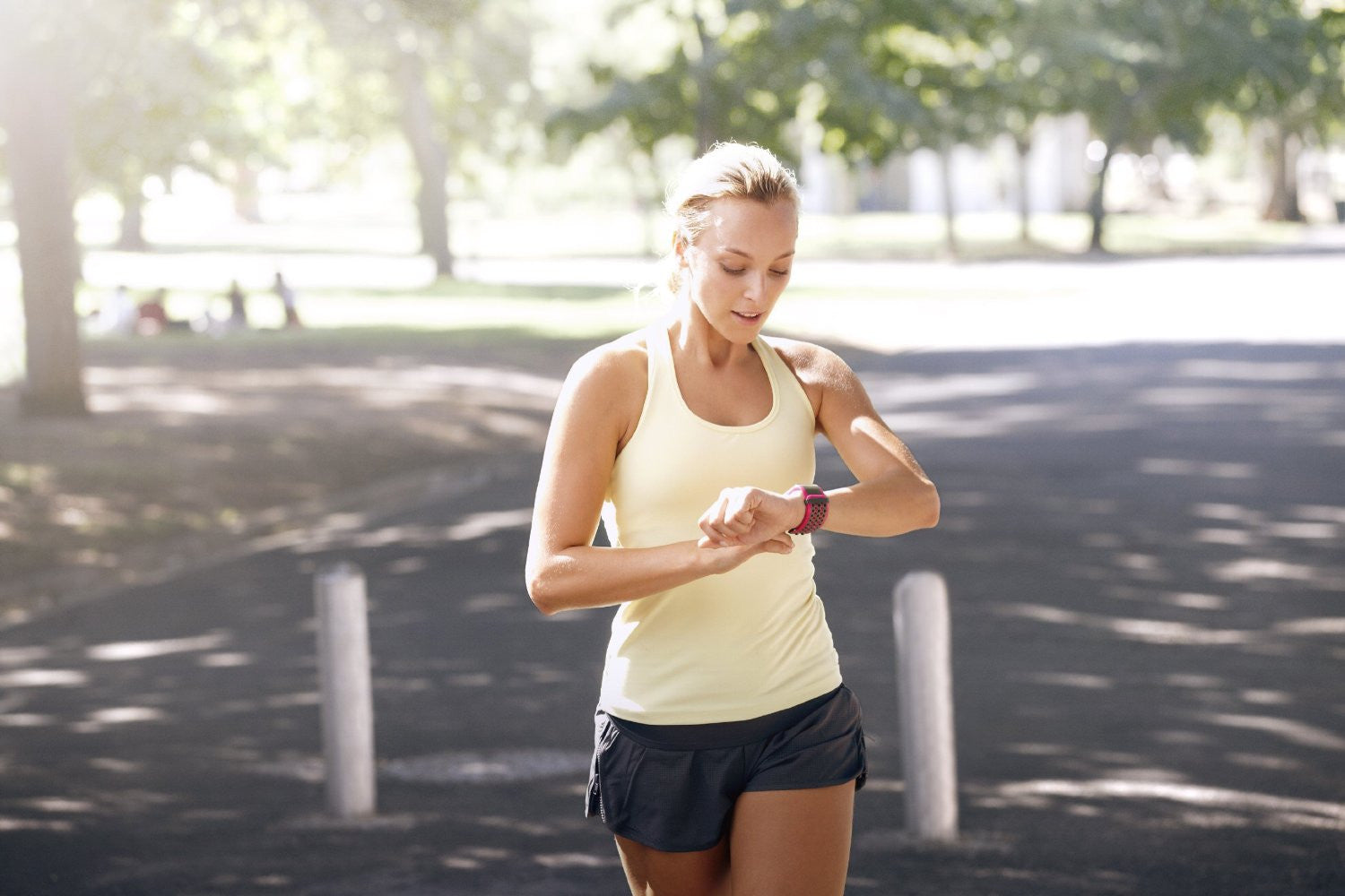 TomTom Multi-Sport GPS Watch with Heart Rate Monitor - Track Running, Cycling & Swimming - Perfect for Fitness Enthusiasts & Outdoor Activities