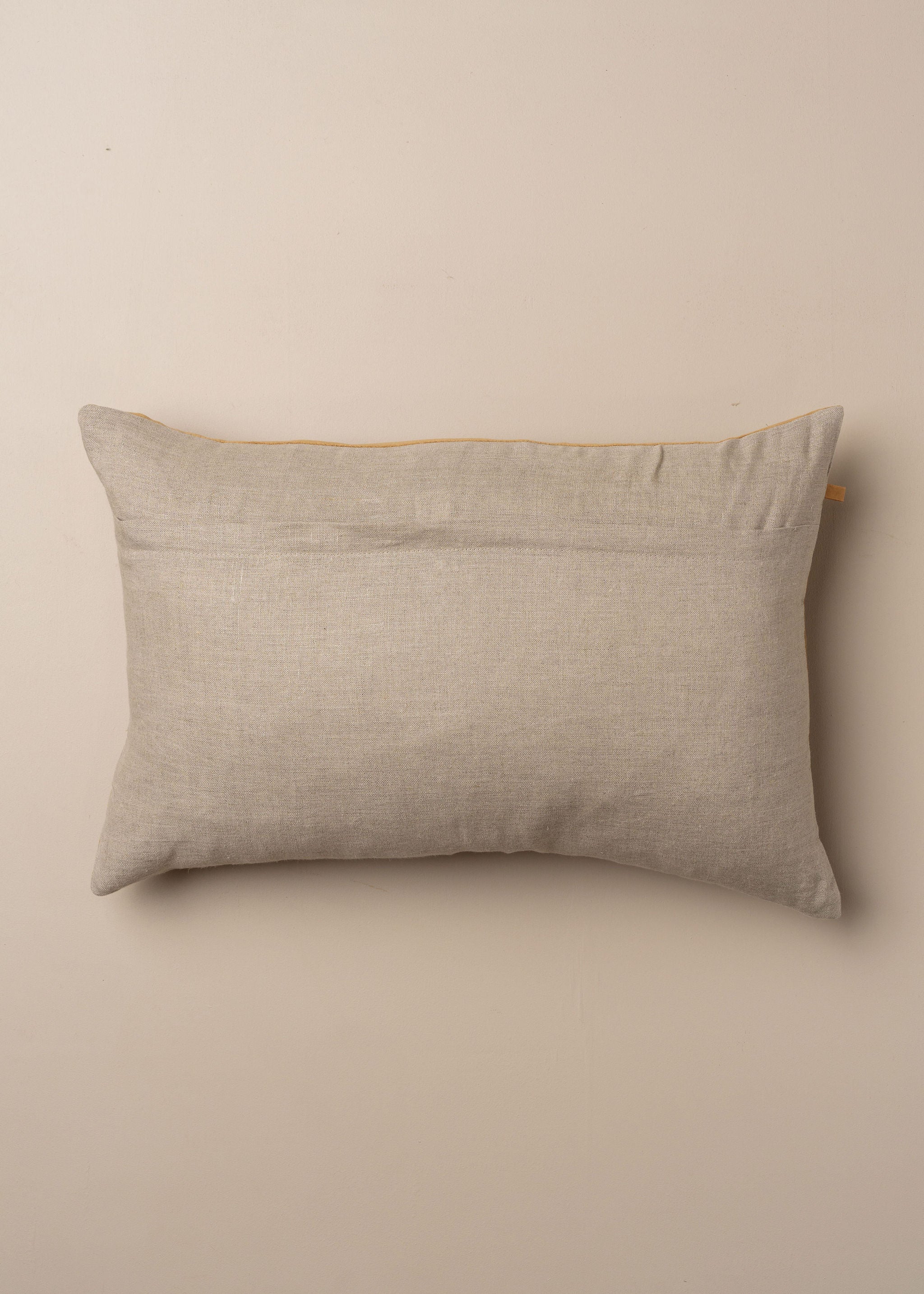 Premium Linen & Velvet Throw Pillow Covers - Soft Nutmeg Brown Decorative Cushion Covers for Sofa, Bed, Chair - Home Decor & Living Room Accent