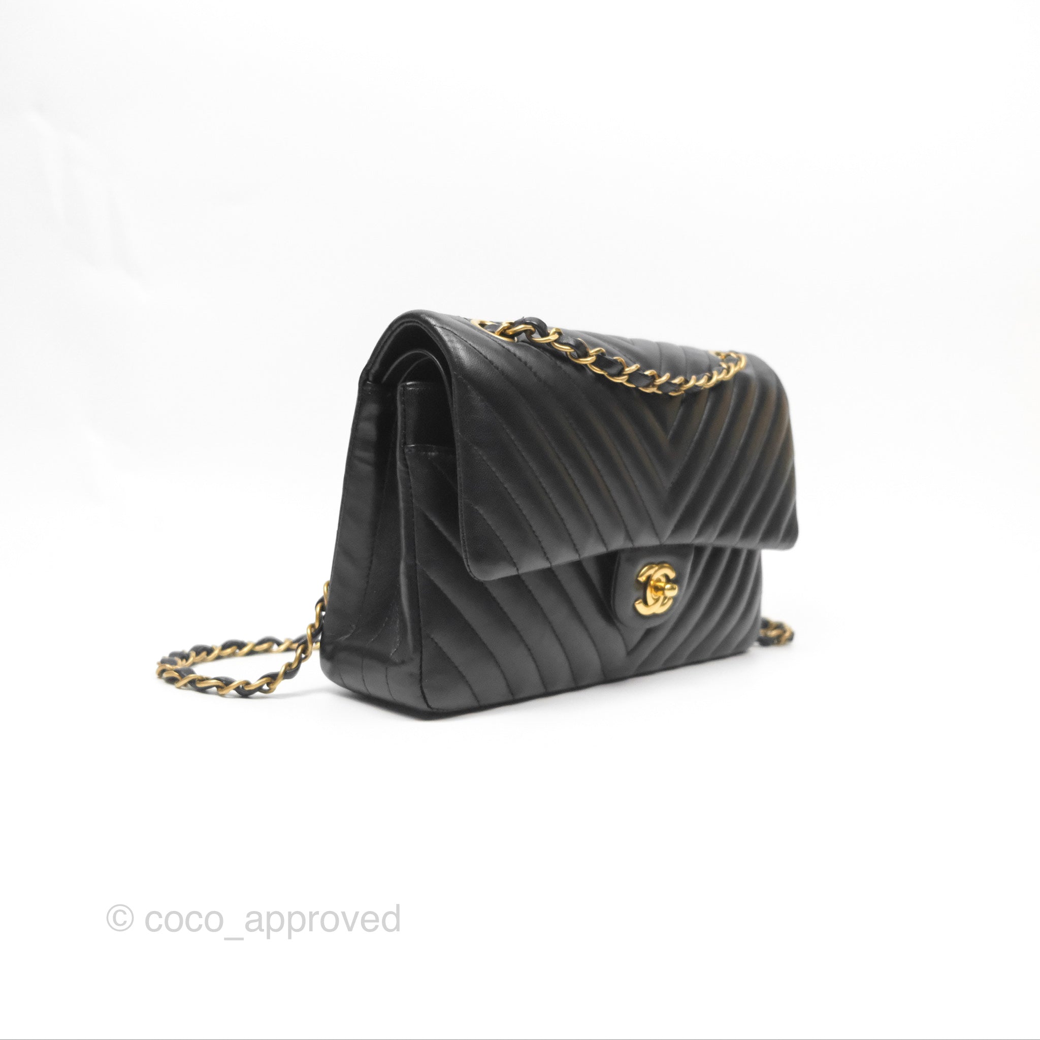 Chanel Classic M/L Medium Flap Chevron Black Lambskin Gold Hardware Bag - Luxury Designer Handbag for Women, Perfect for Evening Events & Special Occasions
