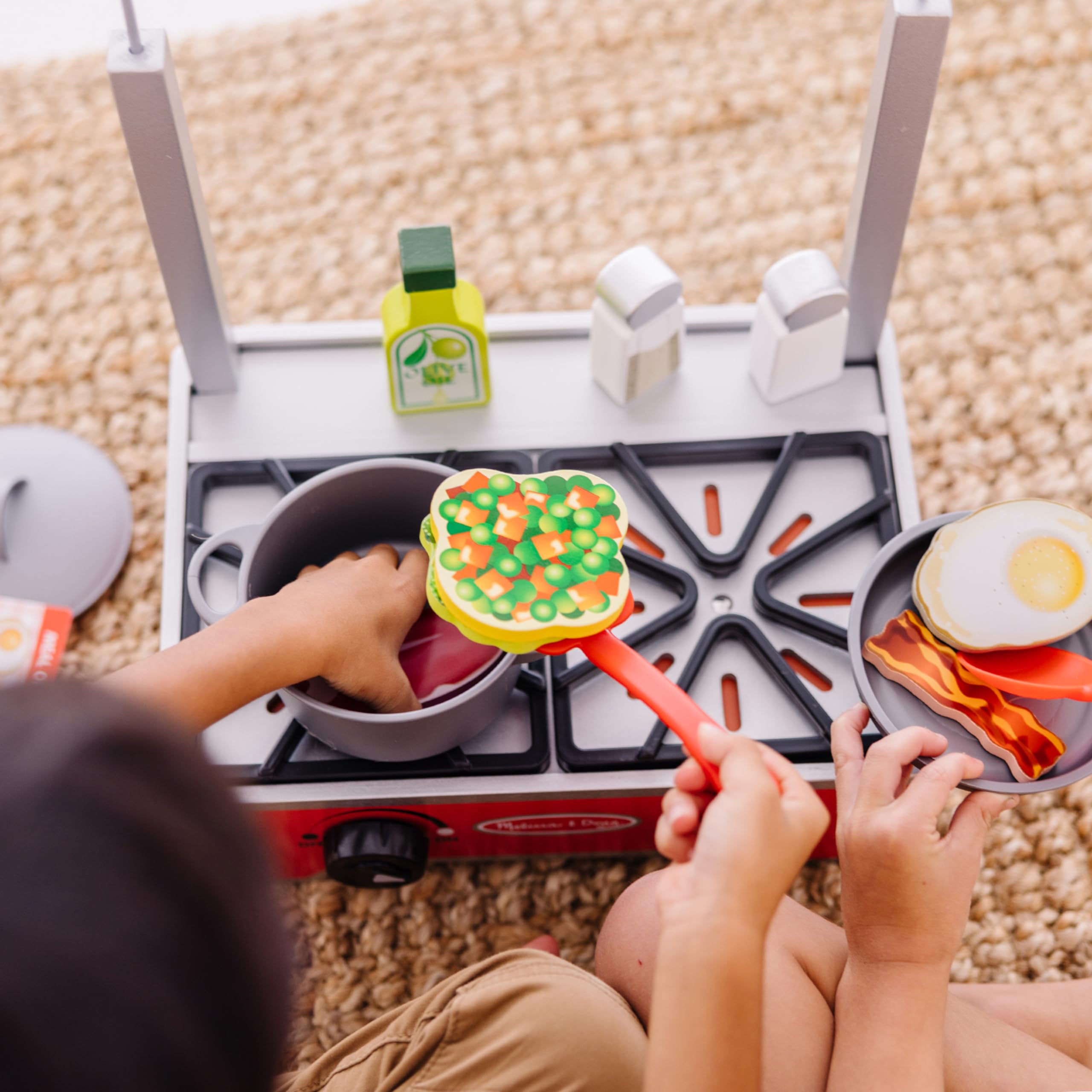 Melissa & Doug 19-Piece Deluxe Wooden Cooktop Play Set with Realistic Wooden Play Food, Durable Pot & Pan - Pretend Kitchen Toys for Kids Ages 3+ | Perfect for Imaginative Play & Early Childhood Development
