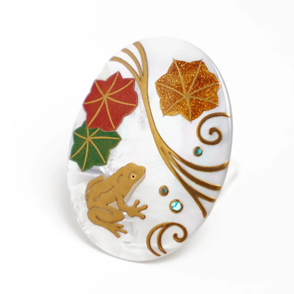 Handcrafted Maki-e Urushi Lacquer Brooch with White South Sea Pearl Shell - Japanese Frog & Maple Design - Traditional Artisan Jewelry for Women - Perfect for Weddings, Tea Ceremonies & Special Occasions