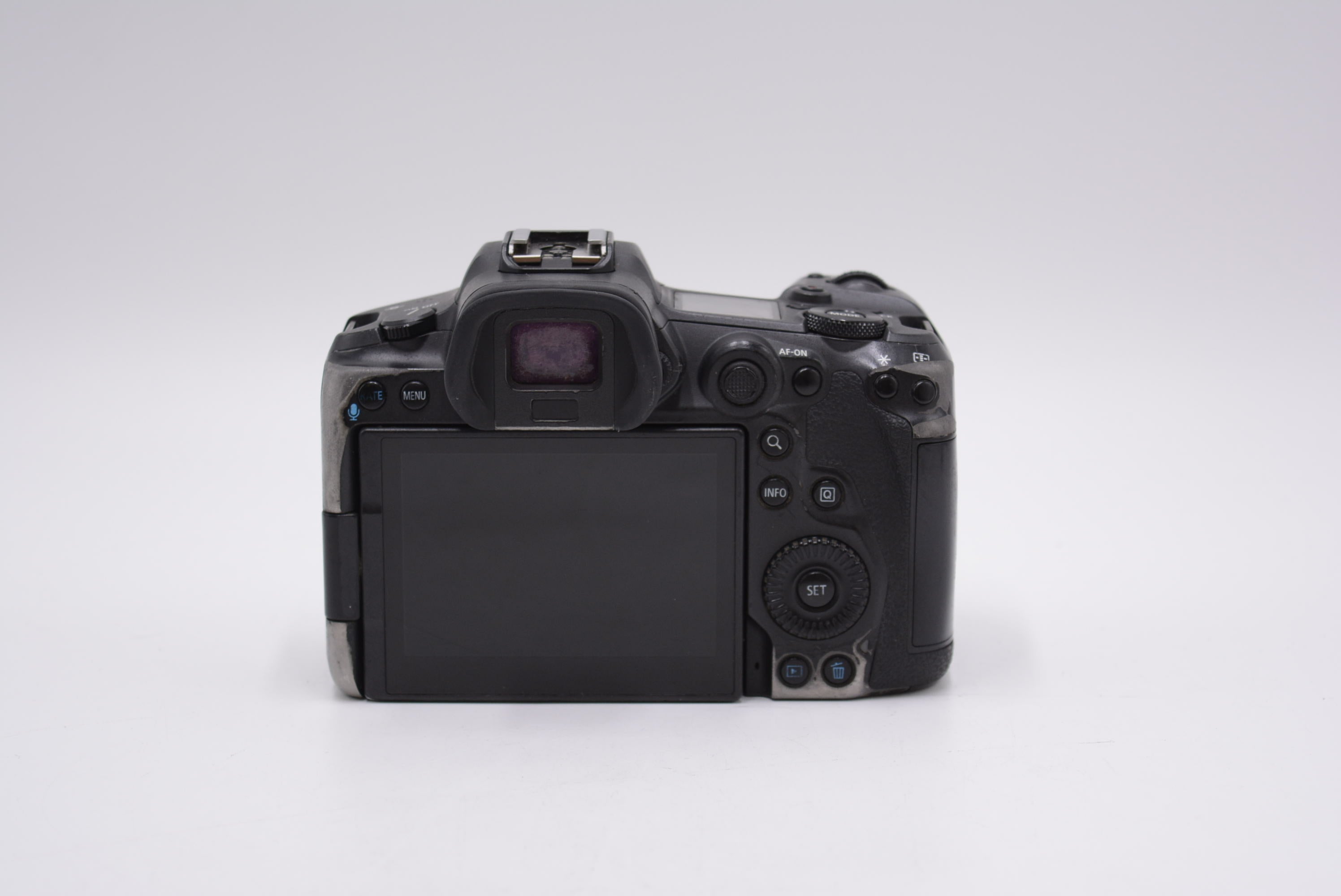 Canon EOS R5 Mirrorless Camera (Used) - 45MP Full Frame, 8K Video, IBIS - Perfect for Professional Photography & Videography