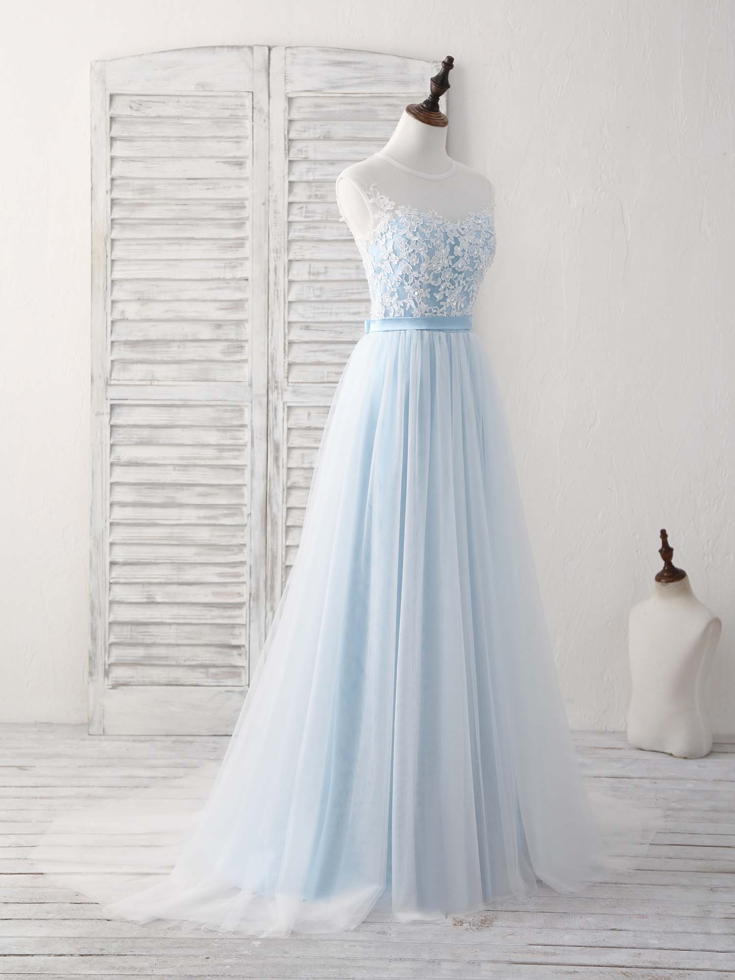 Elegant Blue Round Neck Tulle Lace Applique Long Prom Dress for Women - Perfect for Formal Dances, Evening Gala & Special Occasions
