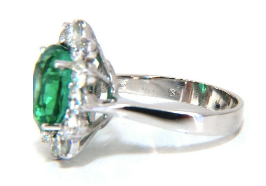 GIA Certified 4.40ct Natural Green Emerald Diamond Ring 18K Gold Halo Engagement Ring for Women - Perfect for Weddings, Anniversaries & Special Occasions