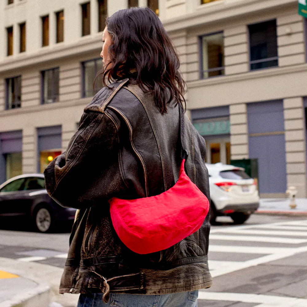 Premium Nylon Crescent Bag - Lightweight & Durable for Travel, Gym & Everyday Use | Water-Resistant & Stylish Accessory
