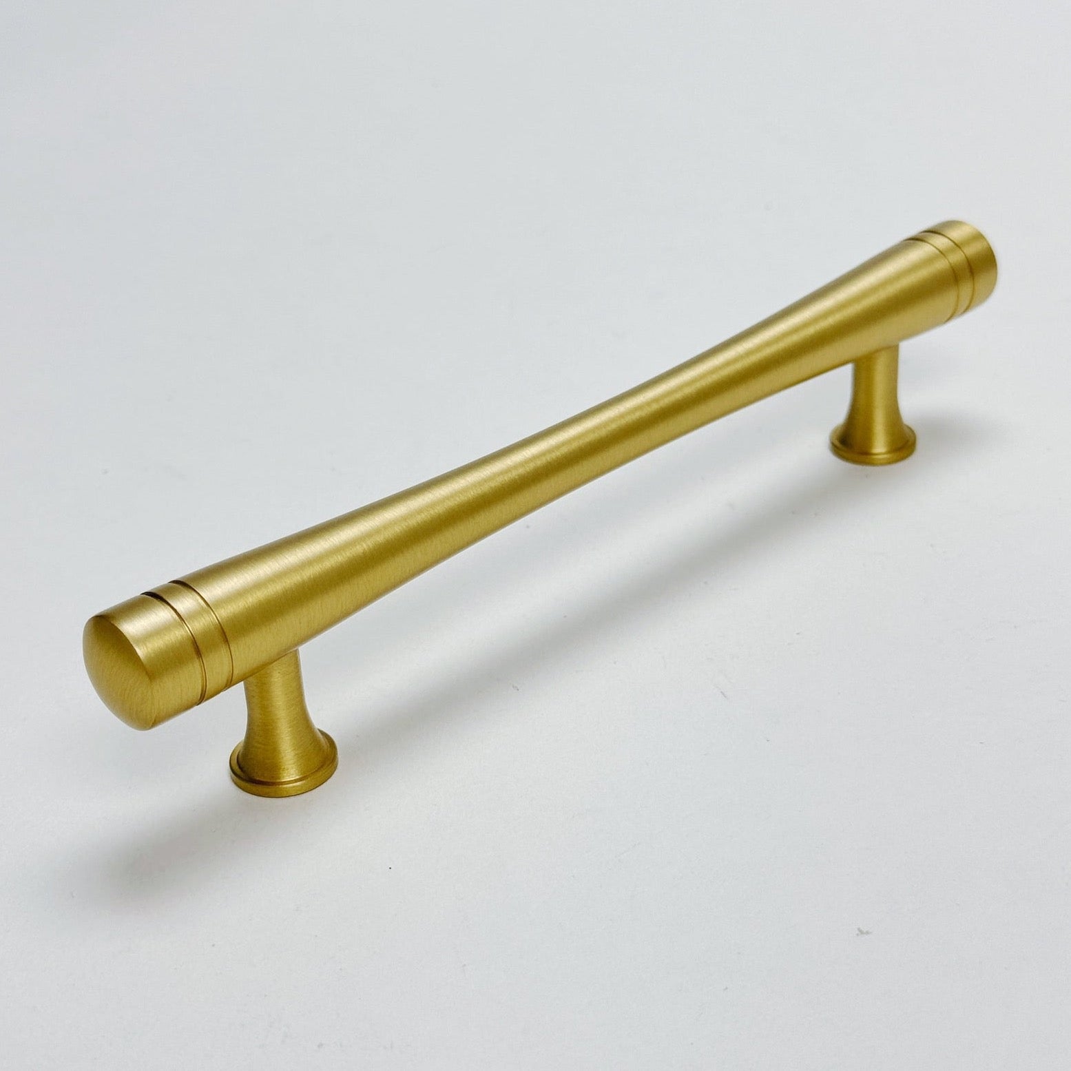 Elegant Satin Brass Cabinet Knobs & Drawer Pulls - Vintage Style Hardware for Kitchen, Bathroom & Furniture Upgrade