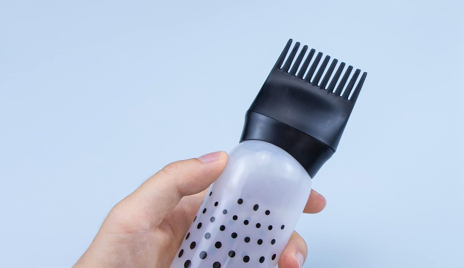 **MYYNTI Empty Hair Oil & Dye Applicator Bottle with Graduated Scale - 300ml Black Salon Comb for Hair Coloring, Bleaching & Oiling Care | Perfect for DIY Hair Treatments & Professional Salon Use**