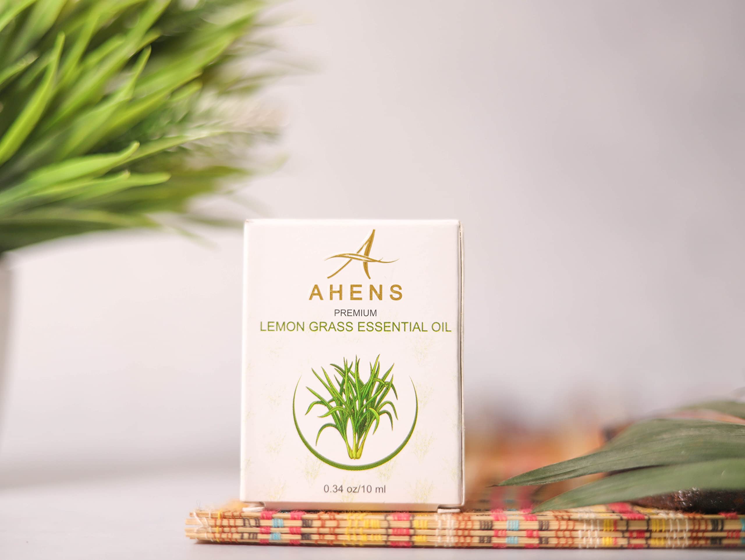 Pure Lemongrass Essential Oil - 100% Natural, Therapeutic Grade for Aromatherapy, Relaxation & Skin Care - Perfect for Diffusers, Massage & DIY Beauty Products