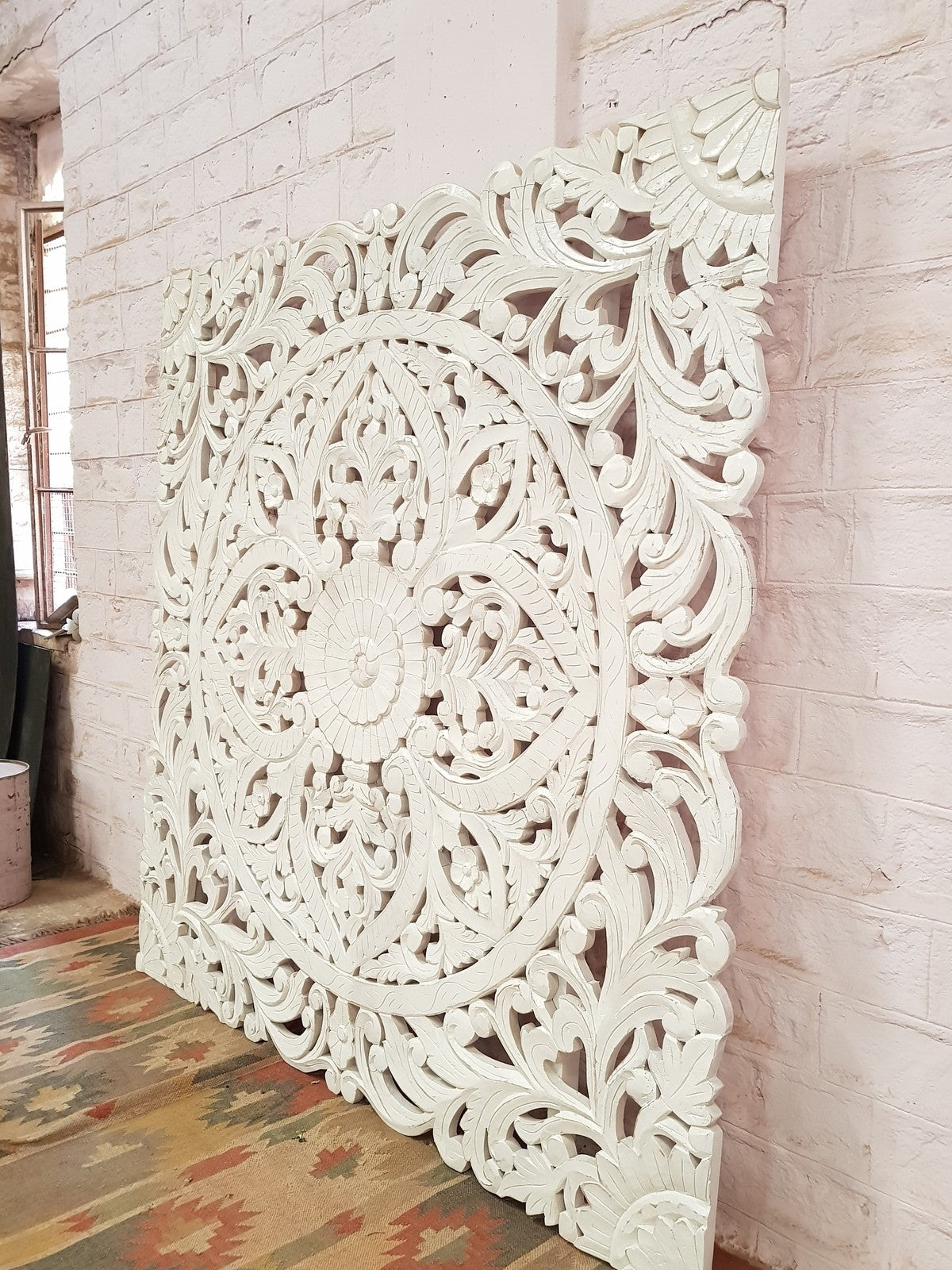 Hand Carved Indian Solid Wood Bed Panel - Floral Design, White Wash Finish (200x200cm) for Master Bedroom & Guest Room Decor