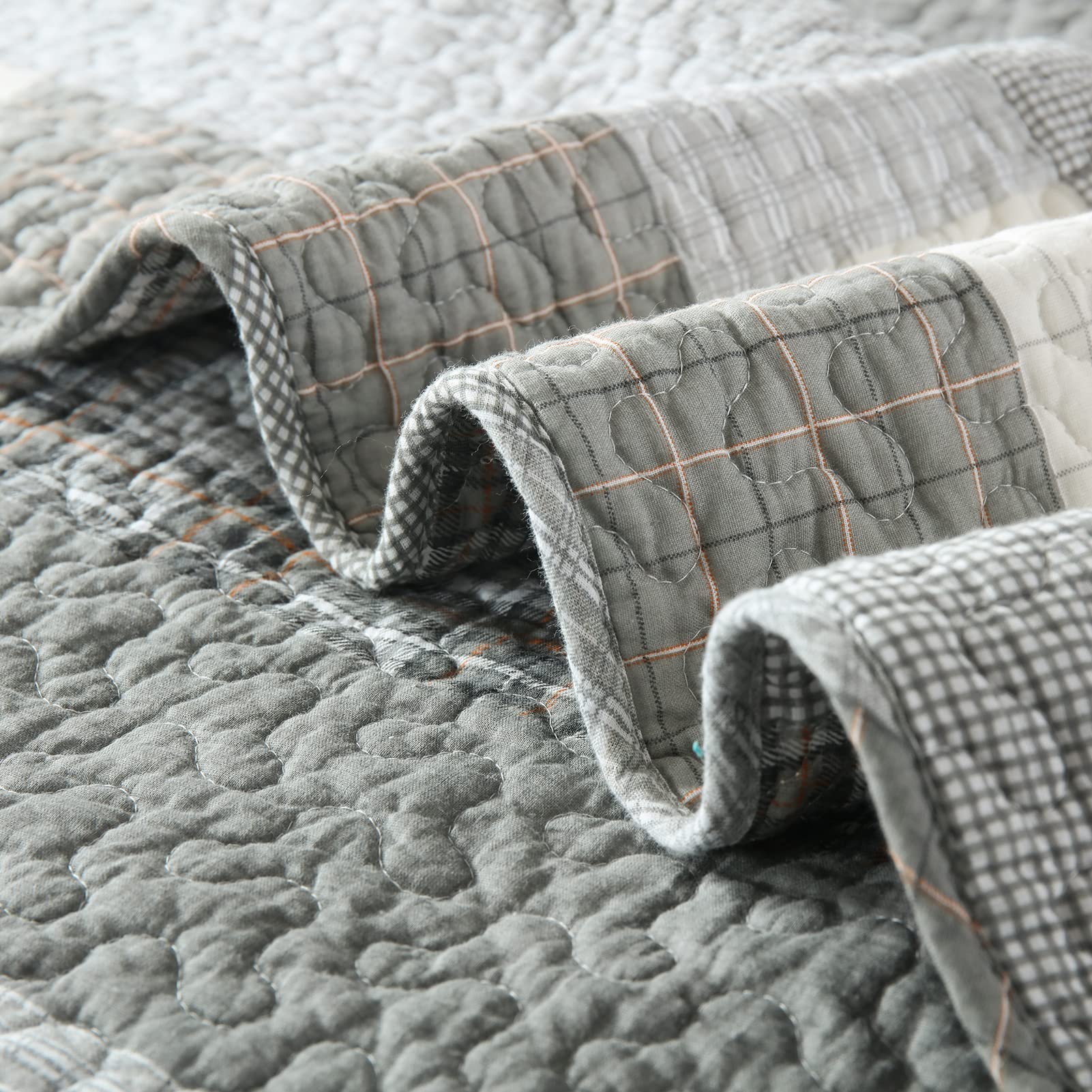 SahSahCasa 100% Cotton Queen Size Quilt Set - Reversible Patchwork Lightweight Plaid Bedspread (3-Piece, Grey/Cream) | Farmhouse Style All-Season Bedding for Master Bedroom, Guest Room & Cozy Home Decor