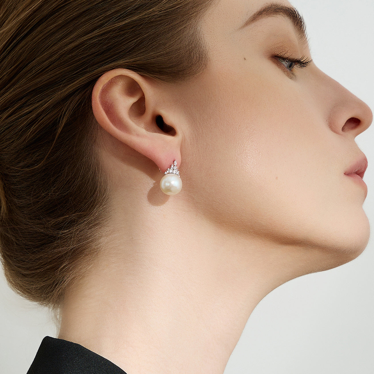18K Solid Gold Edison Pearl Earrings KE00181 - Elegant Pearl Jewelry for Women, Perfect for Weddings, Parties & Special Occasions