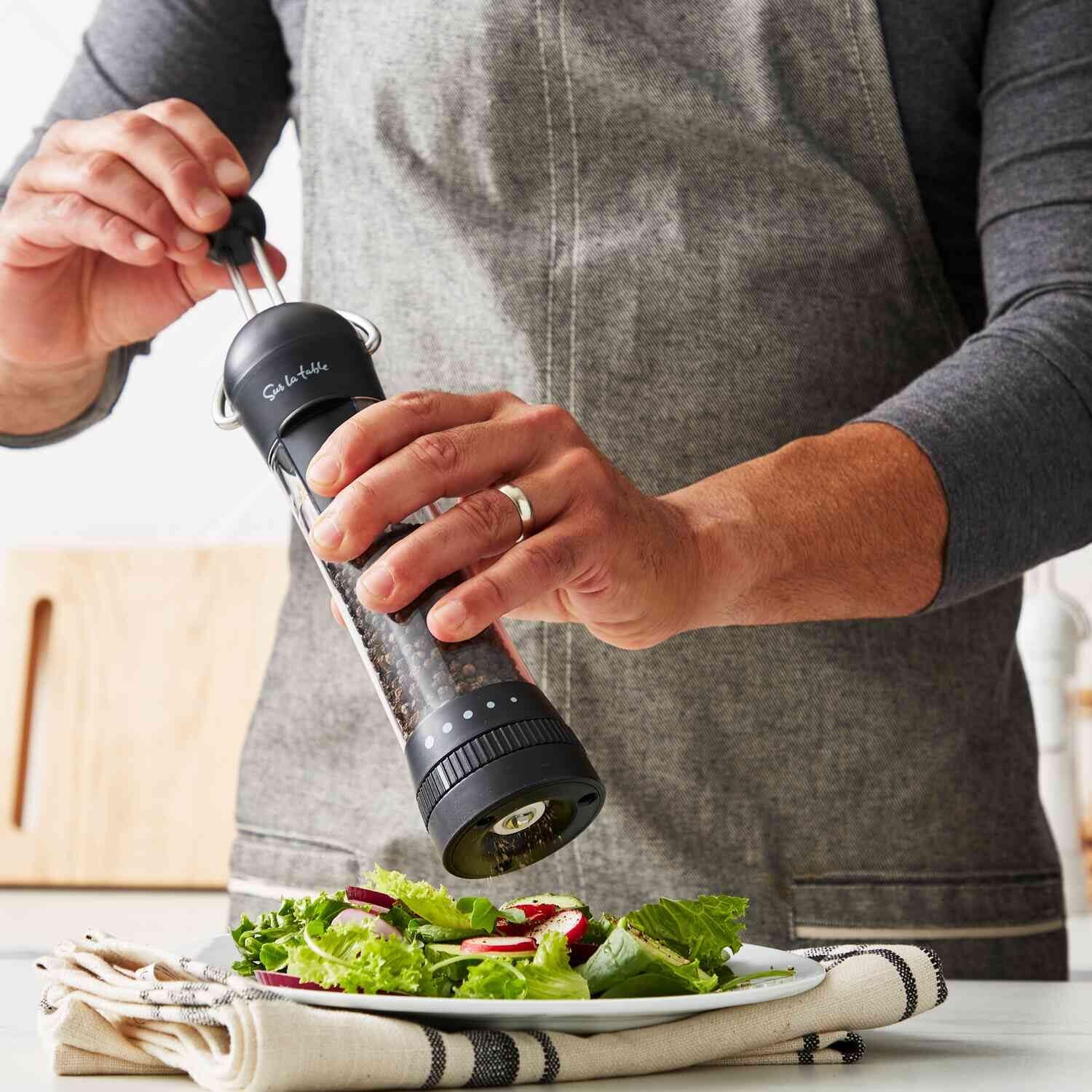 Premium Sur La Table XL Spice Grinder - Adjustable Coarse Settings (5 Levels), 3/4 Cup Capacity, Black - Perfect for Freshly Ground Peppers, Salt & Spices in Kitchen & Outdoor Cooking