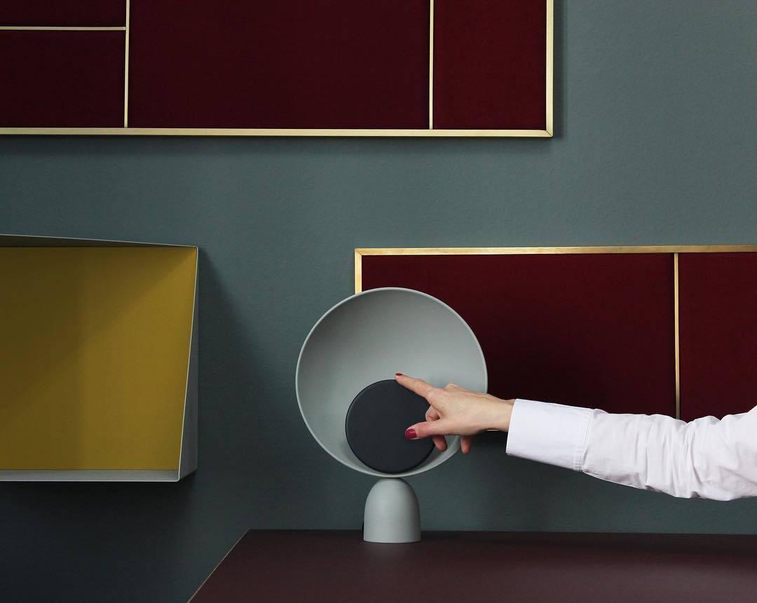 Blooper Table Lamp - Modern LED Desk Light for Home Office, Bedroom & Living Room - Perfect for Reading, Working & Decor