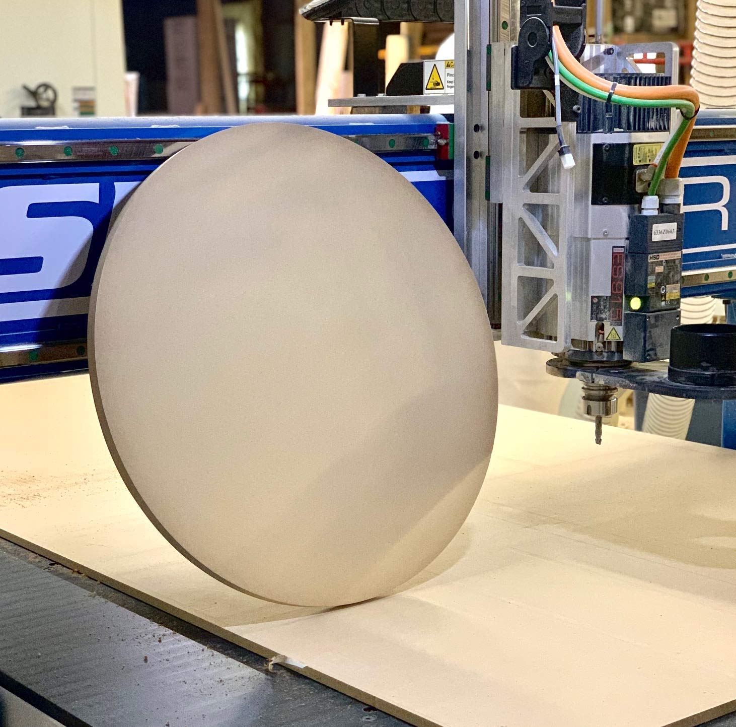 28 Foot Radius Dish for Guitar Building - Perfect for Luthiers & Guitar Makers - Ideal for Shaping Guitar Necks & Bodies - Woodworking Tool for Professional & DIY Guitar Crafting