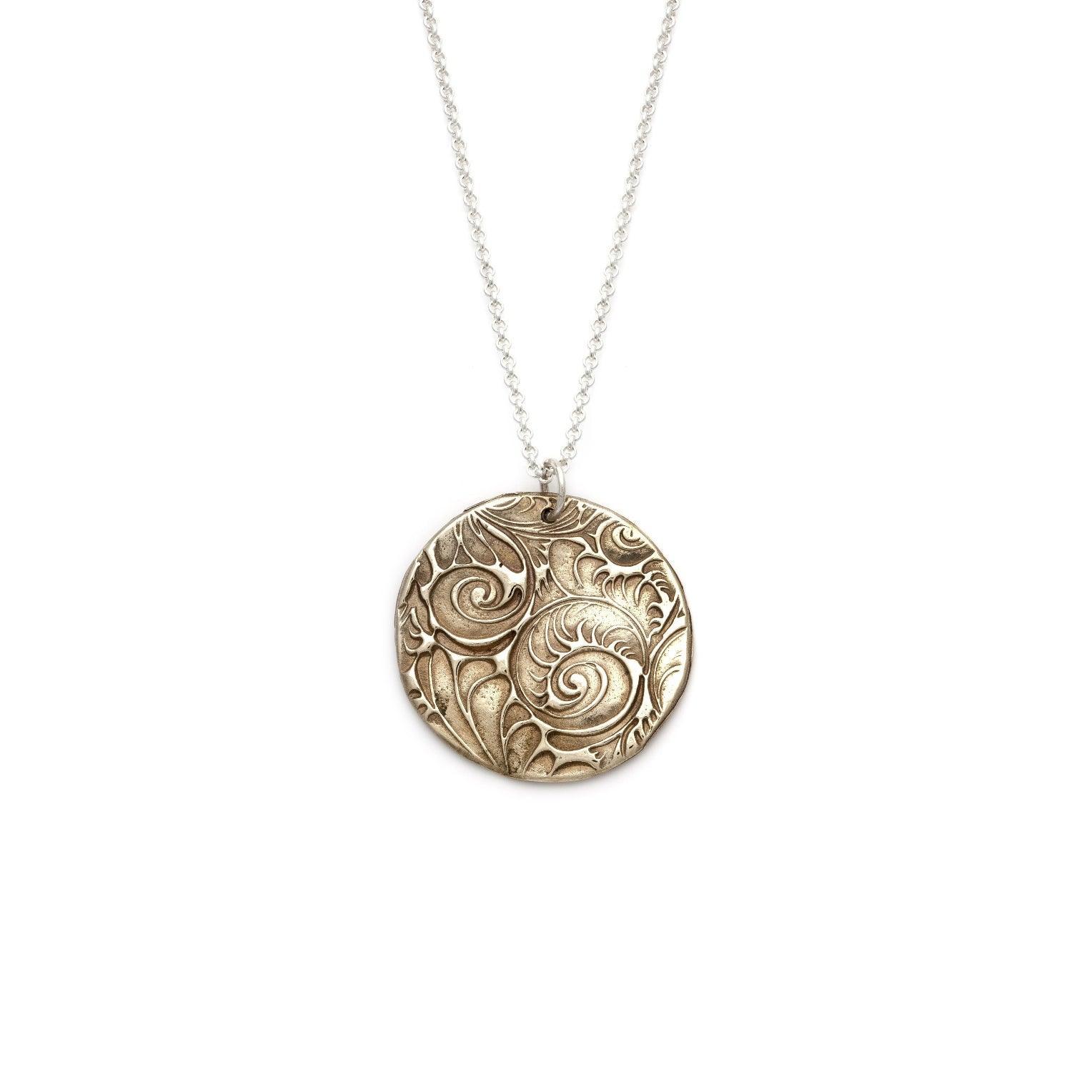 Elegant Large Plume Pendant Necklace for Women - Perfect for Evening Parties, Weddings & Special Occasions