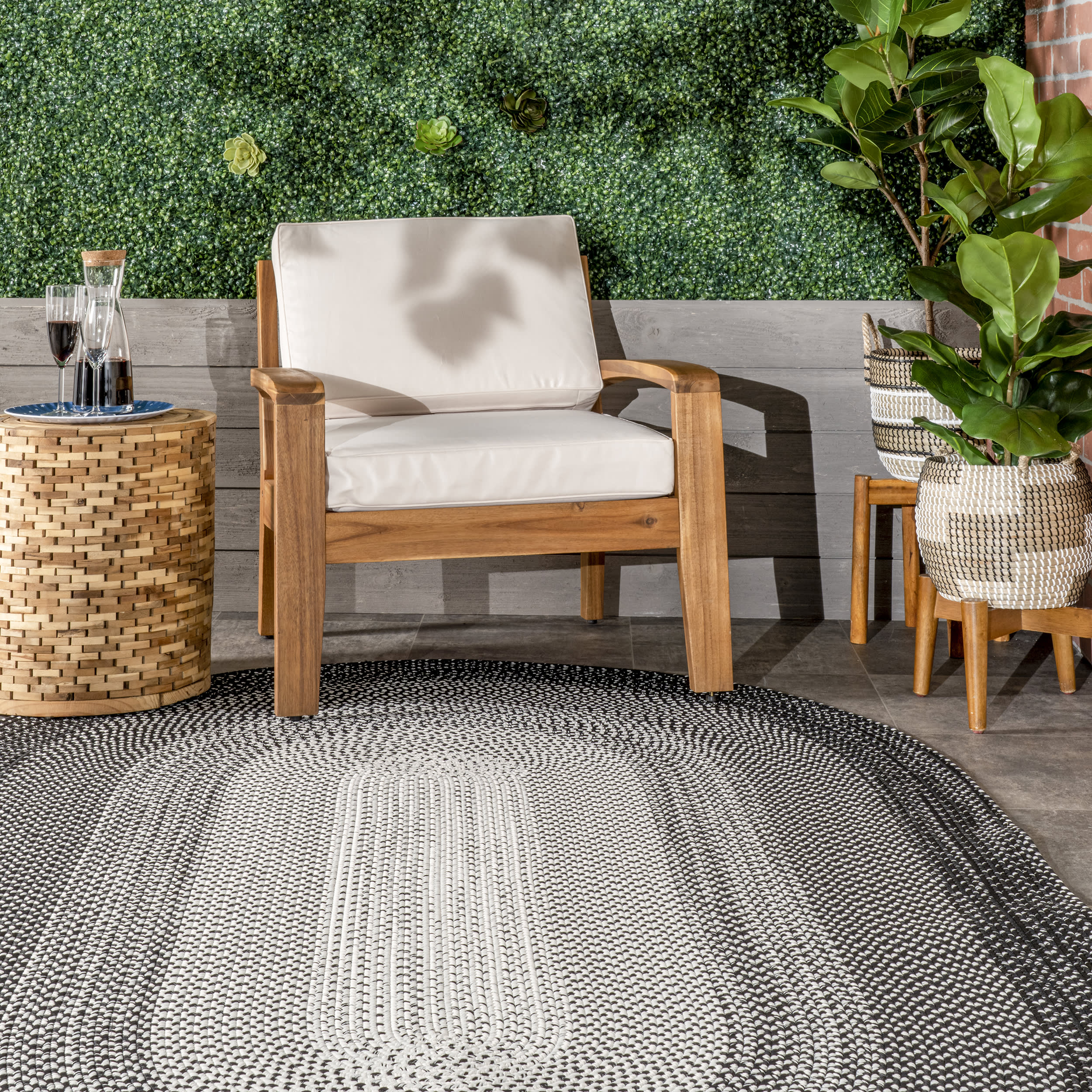 Arabella Ombre Indoor/Outdoor Area Rug - Black Fade Design for Living Room, Patio & Bedroom | Waterproof & Durable Home Decor
