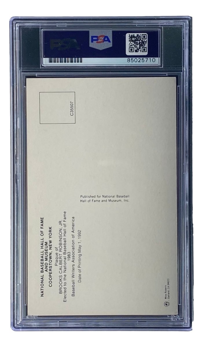 Authentic Brooks Robinson Signed 4x6 Baltimore Orioles HOF Plaque Card with PSA/DNA Certification 85025710 - Perfect for Baseball Memorabilia Collectors and Sports Fans Display