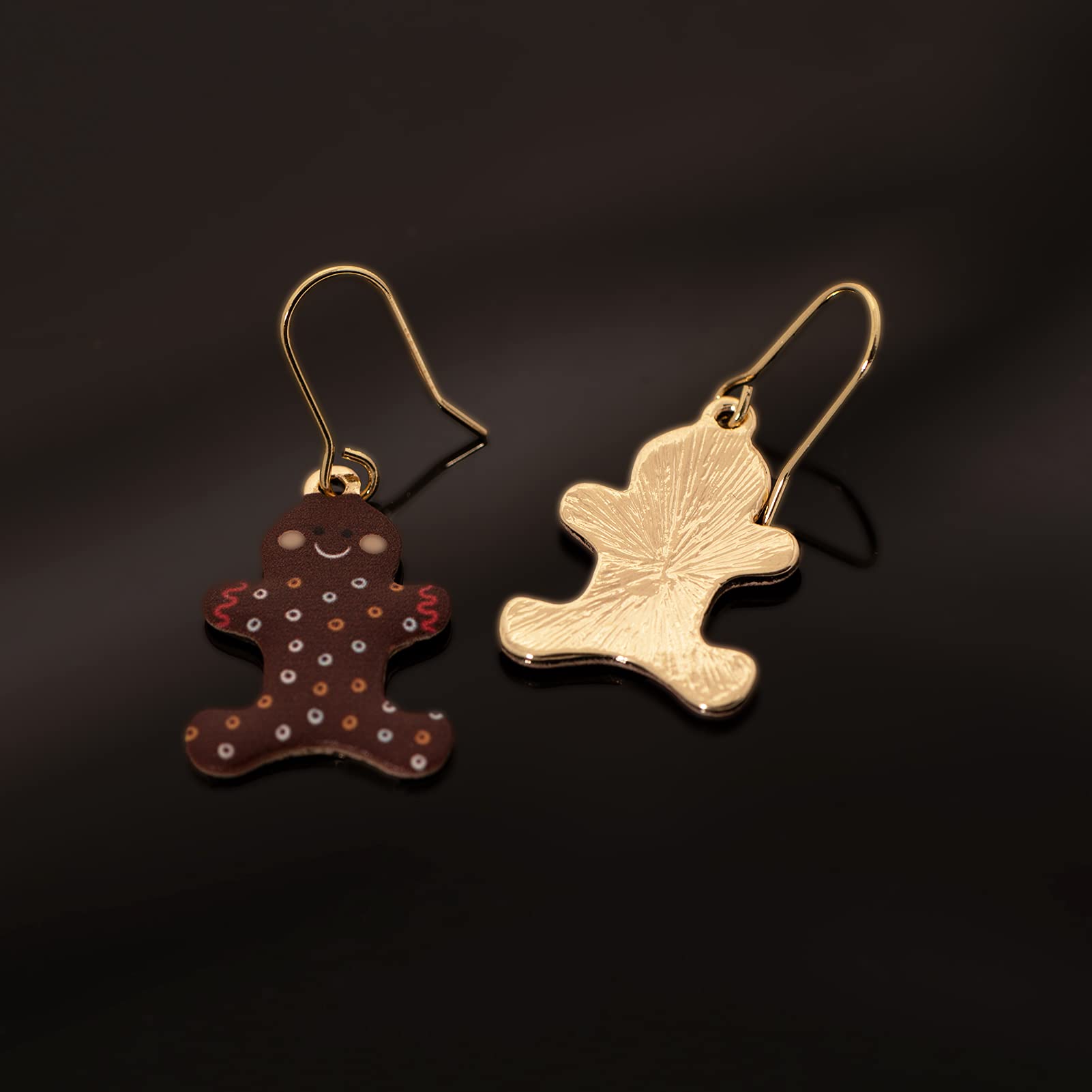 Spinning Daisy Dangling Cookie Man Gingerbread Earrings - Christmas Holiday Baking Party Jewelry Gift for Women & Girls