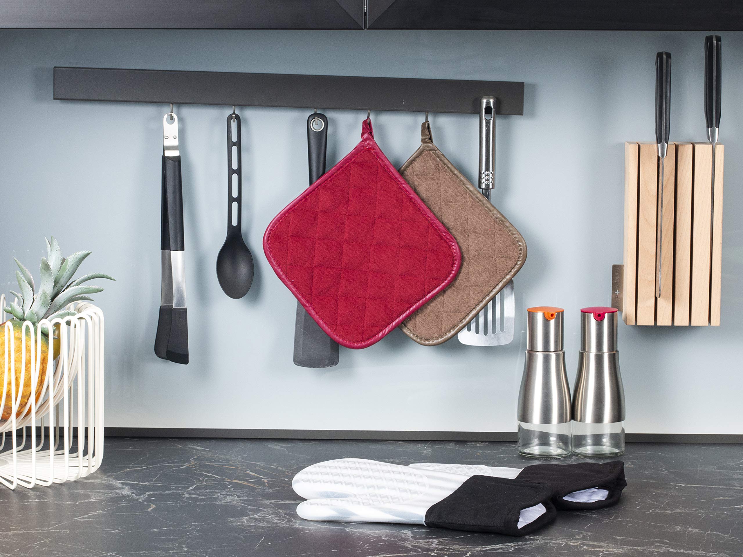 Heat Resistant Cotton Pot Holders Set of 5 - Machine Washable Kitchen Potholders for Cooking, Baking & Serving - Ruby Red Hot Pads & Trivets for Stove, Oven & Countertop Protection