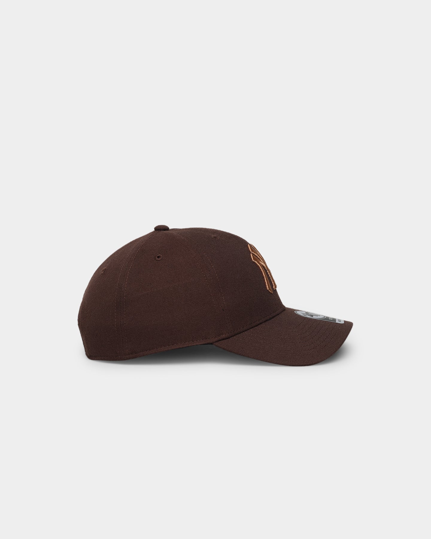 New York Yankees MVP 47 Brand Snapback Hat - Adjustable Brown Baseball Cap for Men & Women - Perfect for Games, Fan Gear & Streetwear Fashion