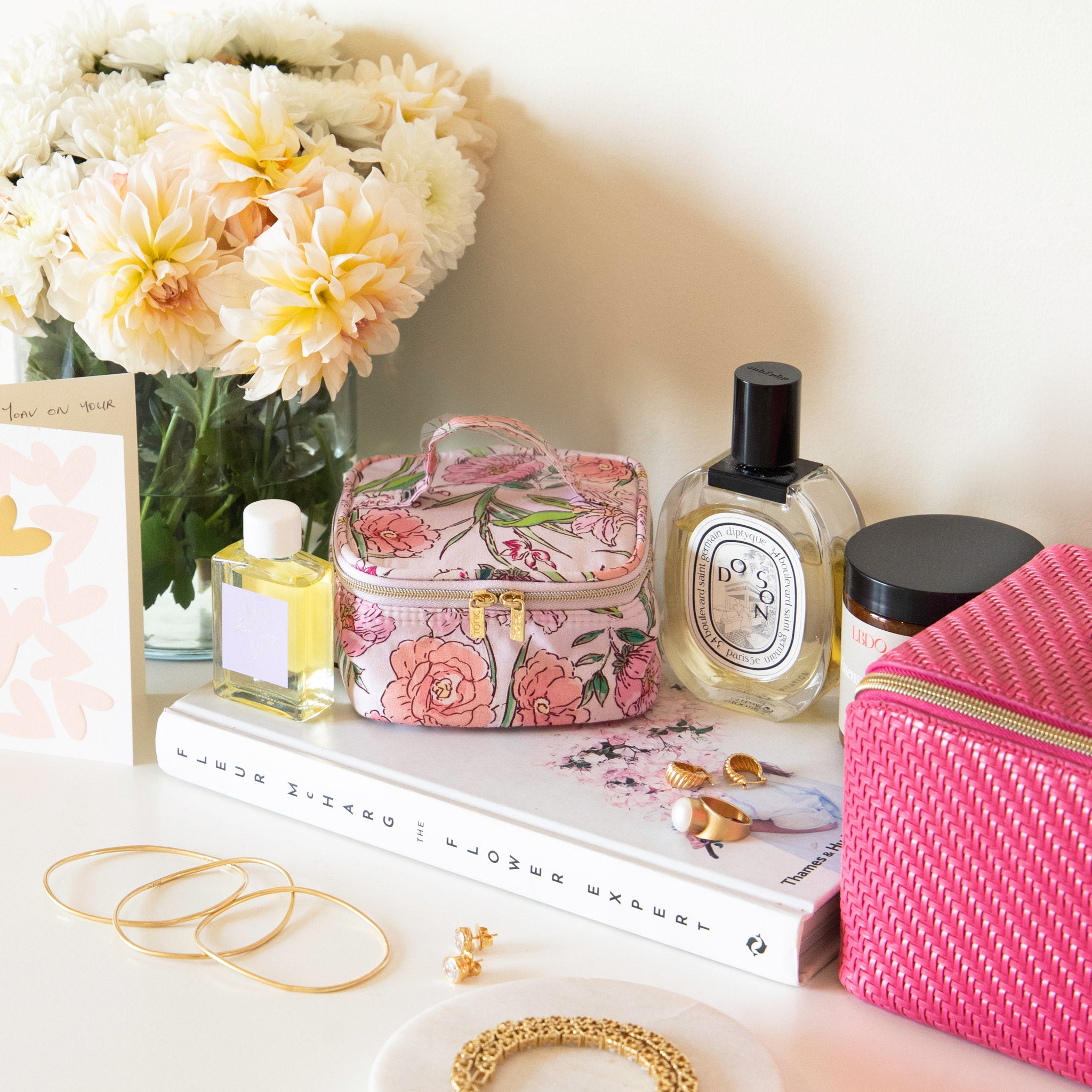 Elegant Jewelry Cube - Rose Fleur Design | Perfect for Gift Boxes, Ring Holders & Home Decor