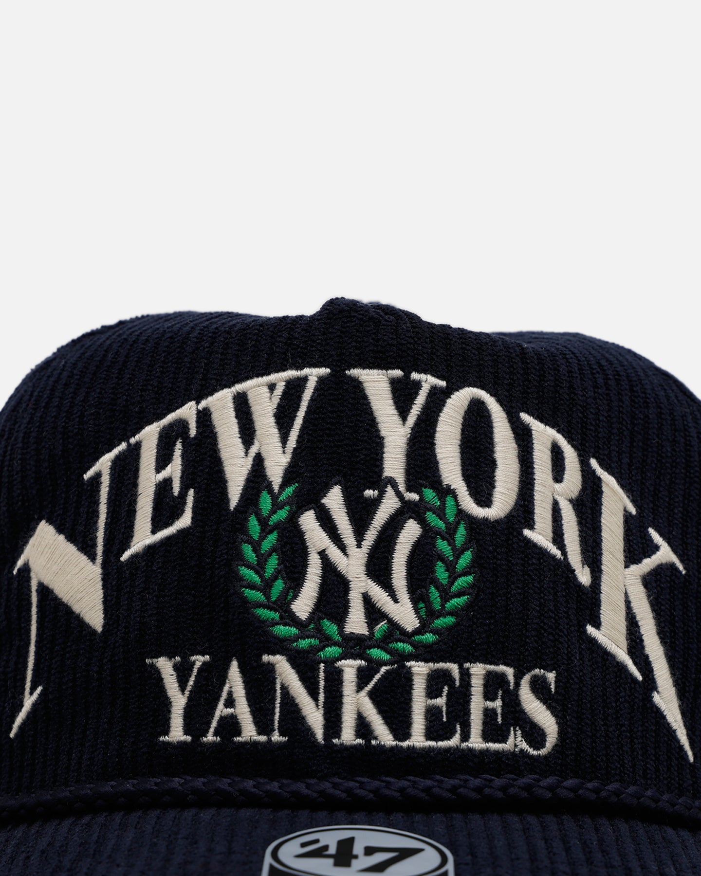 New York Yankees 'Pitchout' 47 Hitch Corduroy Snapback Hat - Navy Blue Adjustable Baseball Cap for Men & Women - Perfect for Games, Streetwear & Casual Outfits