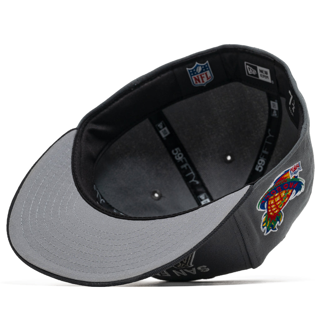 New Era x Politics San Francisco 49ers 59FIFTY Fitted Hat - Smoke Grey - Official NFL Licensed Cap for Men & Women - Perfect for Game Day, Sports Events & Streetwear Fashion