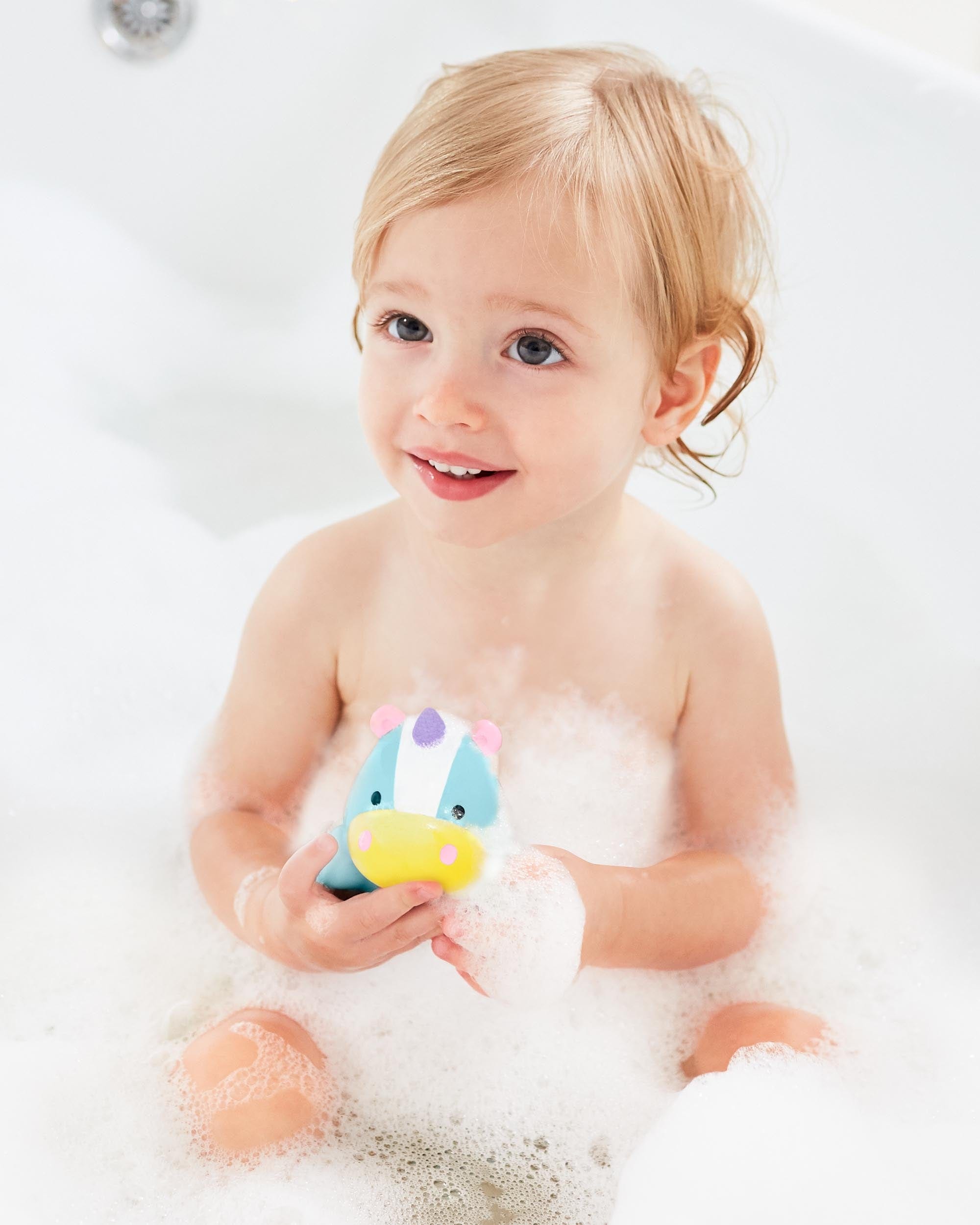 Skip Hop Zoo Light Up Bath Toys for Toddlers - Fun & Safe Bathtime Animal Toys with LED Lights - Perfect for Baby Bath Time, Sensory Play & Learning