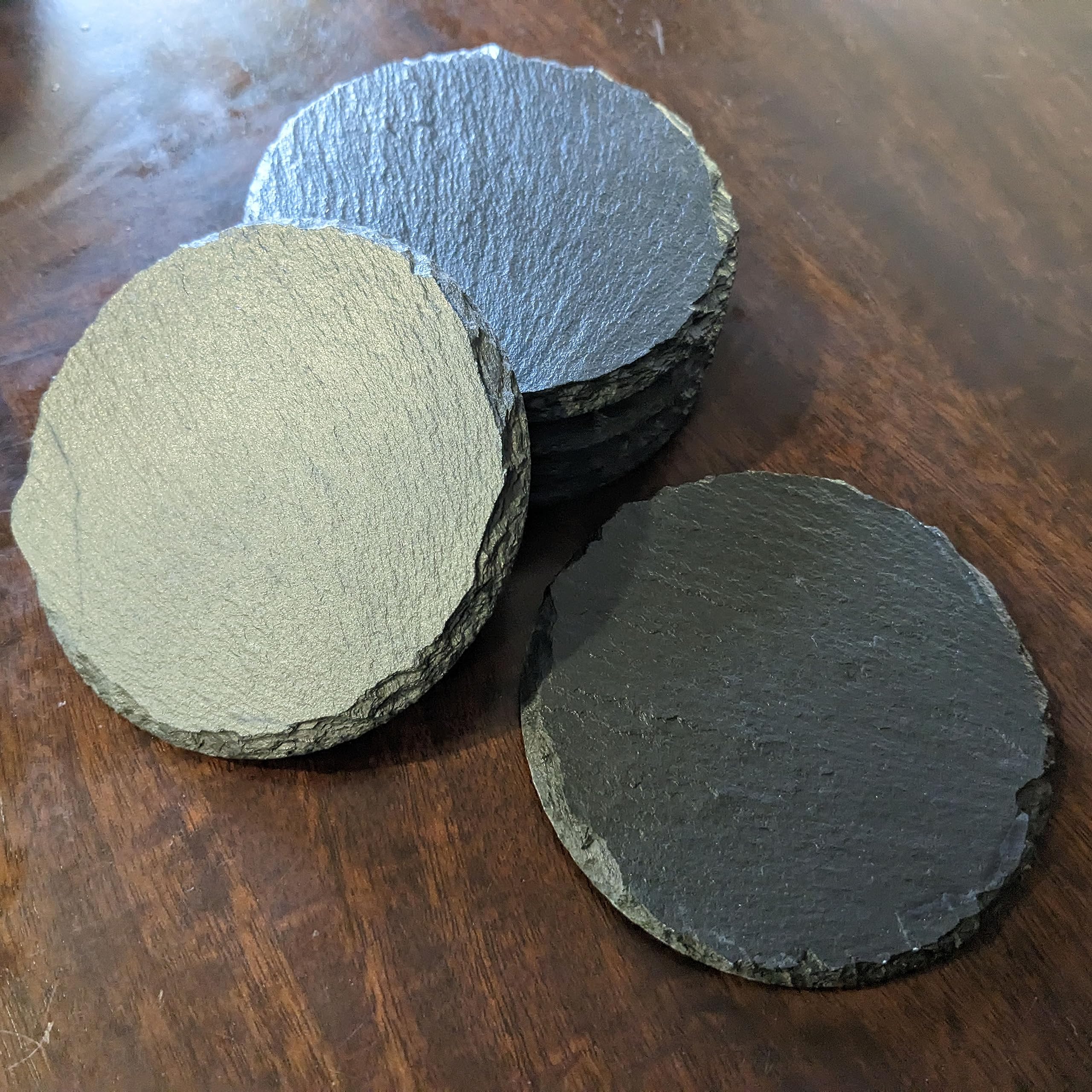 Beautiful Floral Coasters Set of 4 - Rustic Slate Round Coasters for Home Decor, Housewarming Gift - Perfect for Coffee Tables, Dining Tables, and Kitchen Countertops