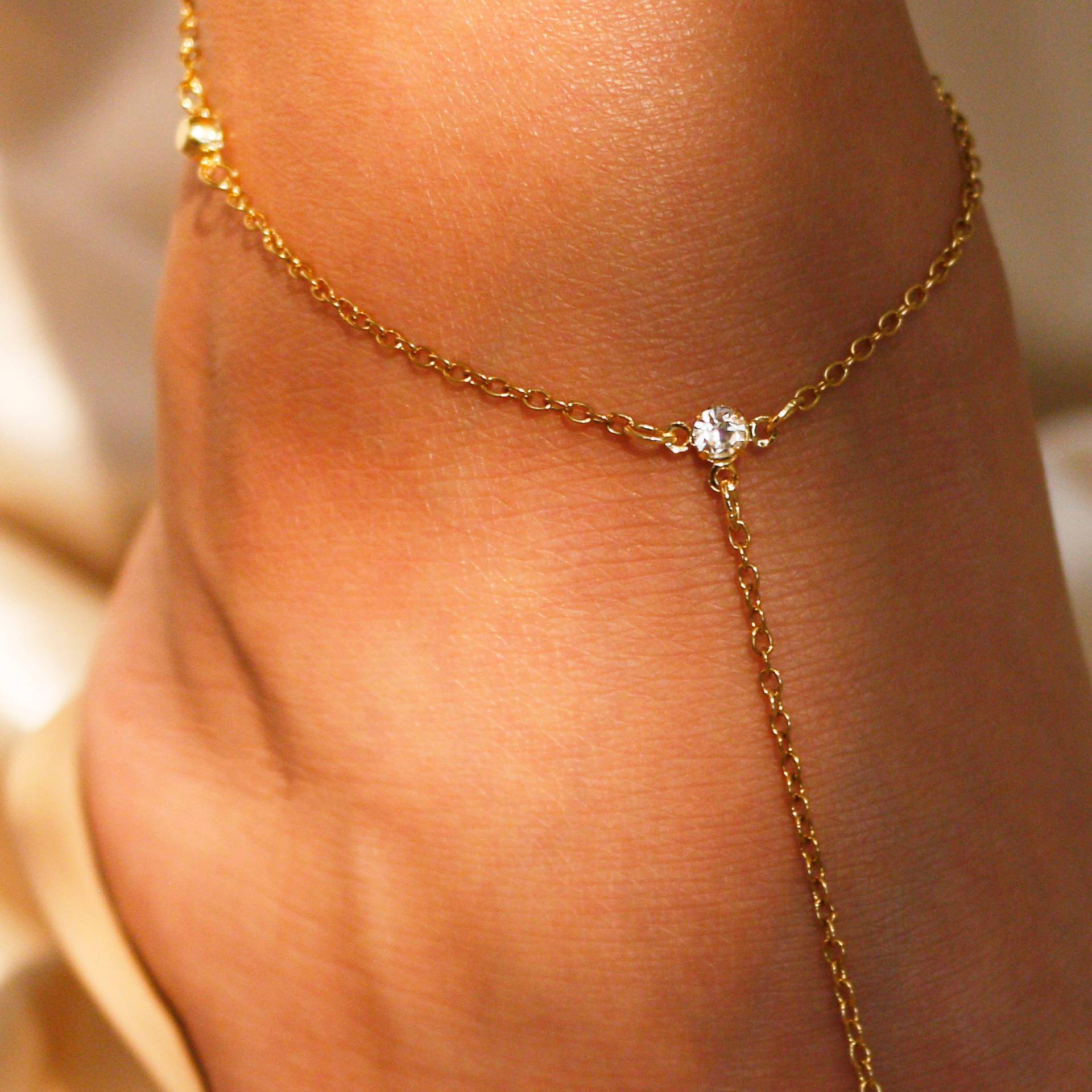 Elegant Gold Plated Cross Anklet Chain for Women - Dainty Link Bracelet Ankle Jewelry | TA8026 | Perfect for Everyday Wear, Beach Vacation & Boho Fashion