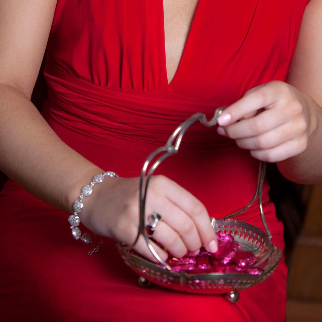 Memory Keeper Bracelet - Elegant White Gold Memorial Jewelry for Ashes, Hair & Keepsakes | Perfect for Remembrance, Sympathy Gifts & Special Occasions