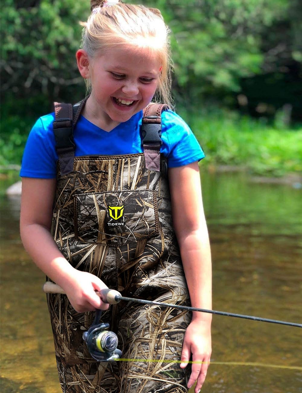 TIDEWE Kids Neoprene Insulated Waterproof Chest Waders for Toddlers & Children - Youth Hunting & Fishing Waders for Boys & Girls - Perfect for Outdoor Adventures, Stream Fishing, and Wetland Exploration