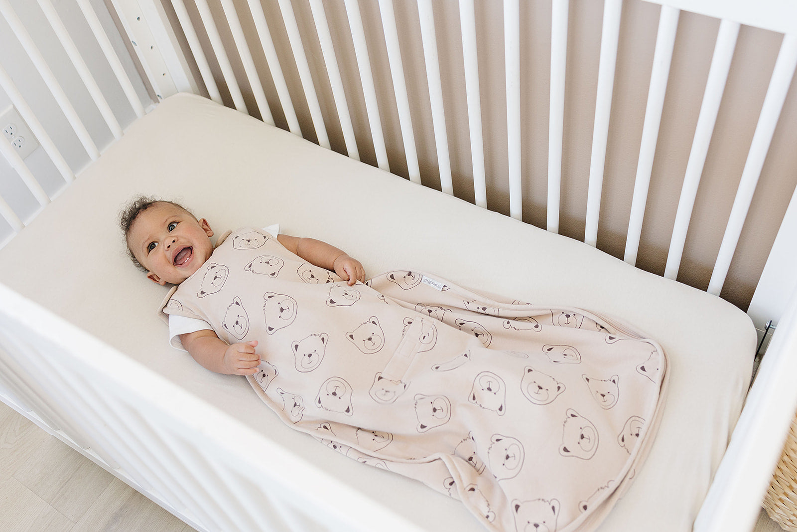 4 Season Baby Sleep Sack - Merino Wool & Organic Cotton for Newborn to 2 Years - Soft Teddy Bear Design - Perfect for Nursery, Daycare & Travel