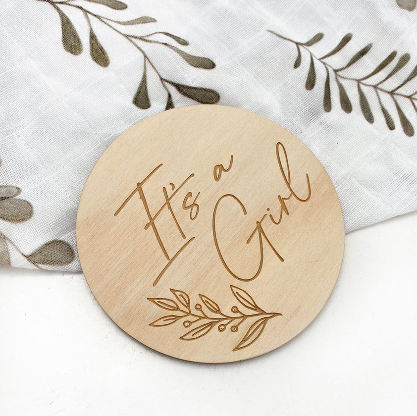 Personalized Wooden Baby Milestone Plaques - Custom Name & Date - Perfect for Monthly Photos, Birth Announcements, and Nursery Decor