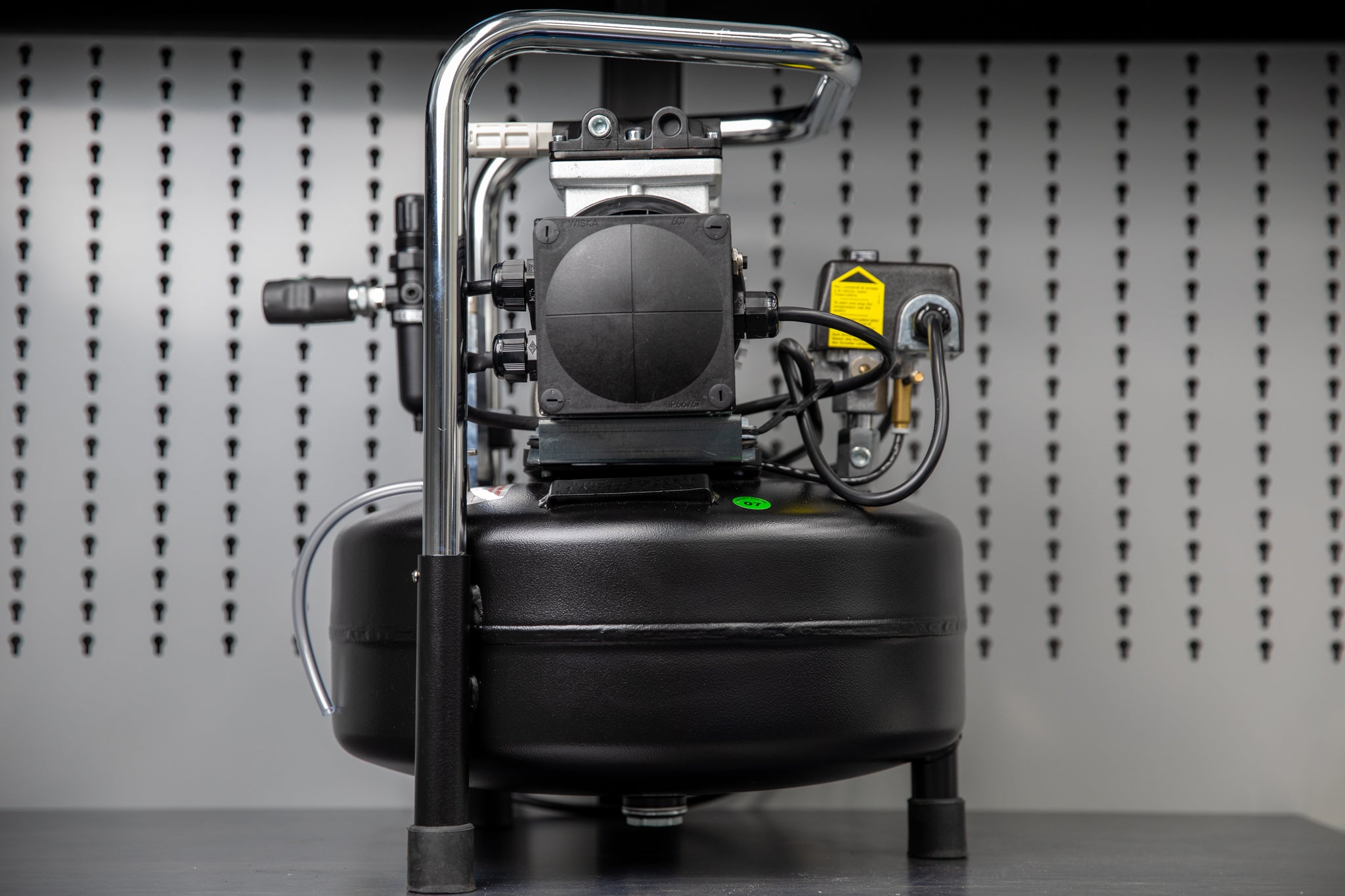 Werther PC 120/24 Quiet Wobble Piston Air Compressor - 12V DC, 24L/min Flow Rate for Automotive, DIY & Home Use - Perfect for Tire Inflation, Air Tools & Small Projects