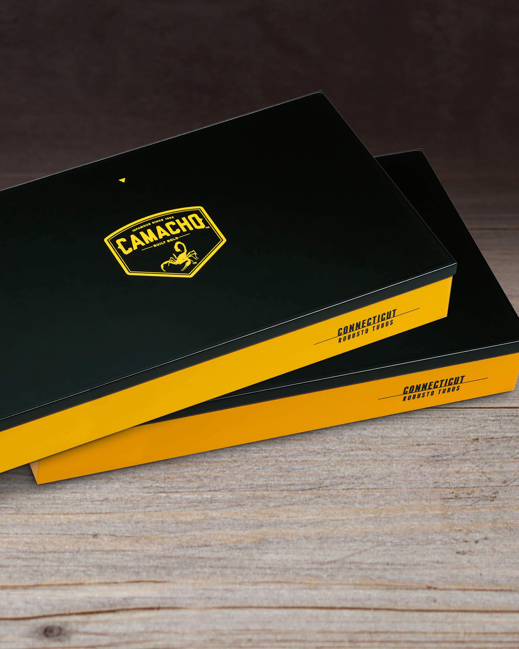 Premium Camacho Connecticut Robusto Cigars in Tubos – Smooth & Creamy Handmade Cigars for Relaxation & Special Occasions