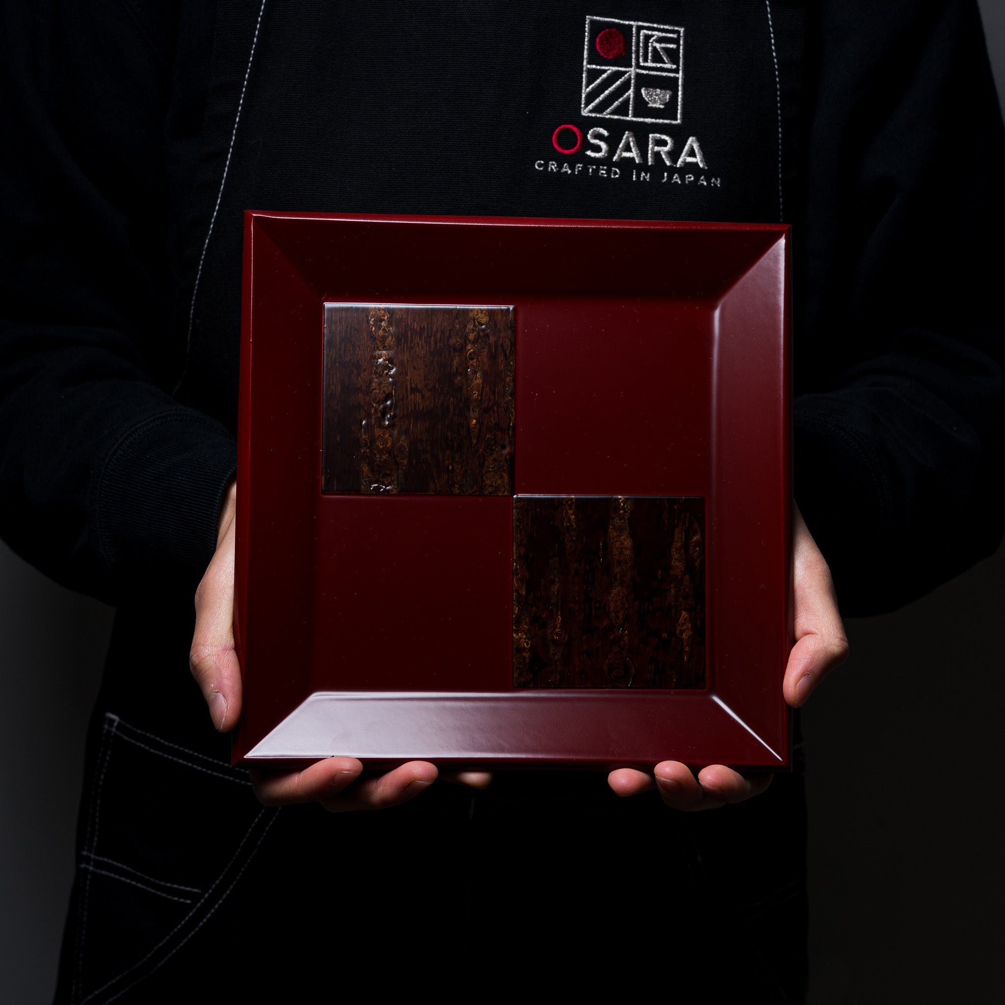 Premium Cherry Bark Square Tray - 20cm Handcrafted Benizakura Design by Tomioka Shop | Elegant Home Decor for Dining Table, Coffee Table & Gift Giving