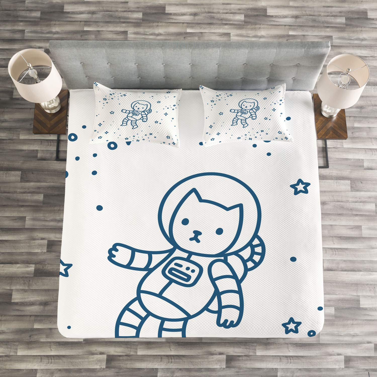 Ambesonne Cat Bedspread Set - Cartoon Astronaut Cat in Outer Space Constellation Design, 3-Piece King Size Bedding Set with 2 Pillow Shams, Dark Blue | Perfect for Cat Lovers' Bedroom Decor, Space Theme Nursery, or Unique Gift Idea